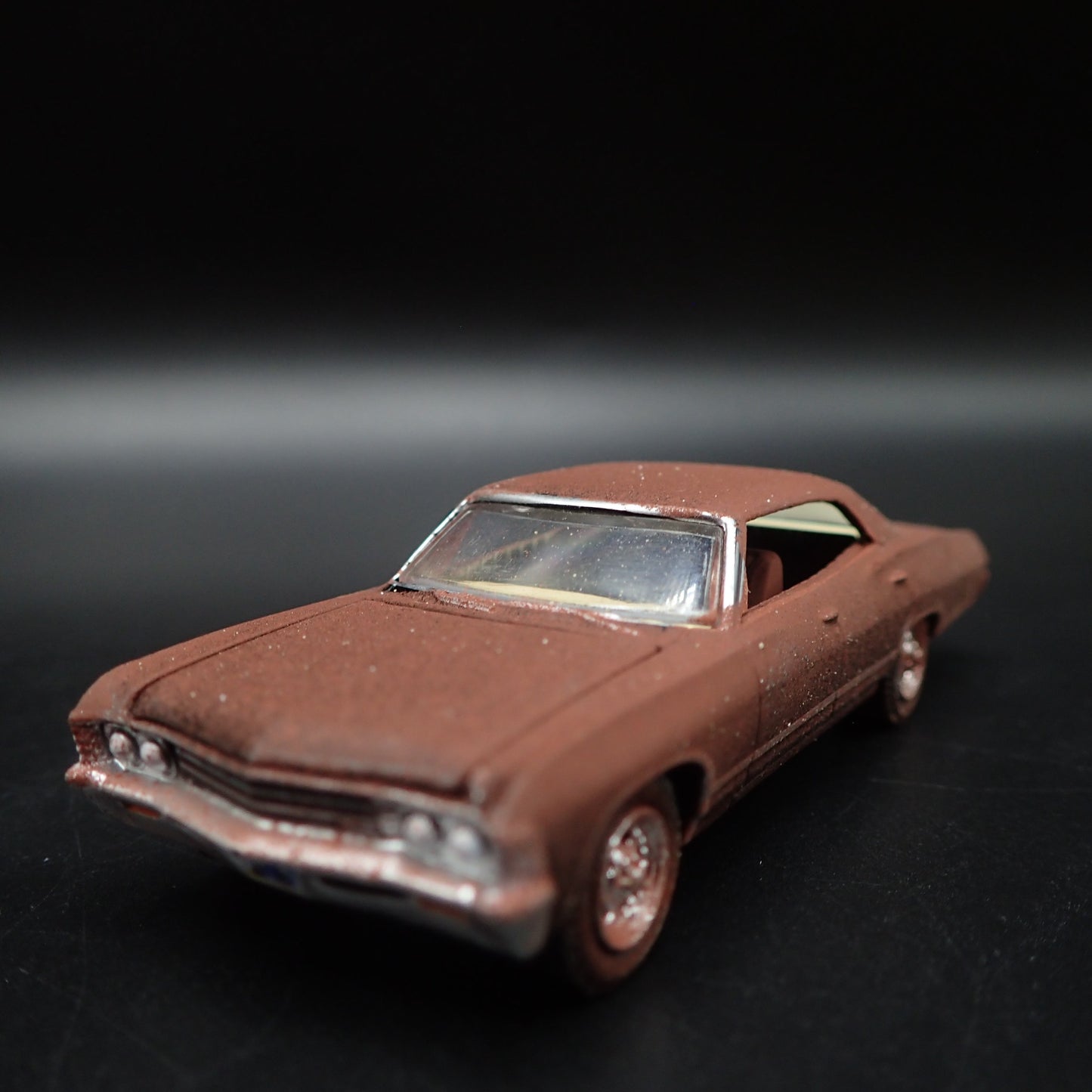 1967 CHEVY CHEVROLET IMPALA SUPERNATURAL BARN FIND 1:64 SCALE DIECAST MODEL CAR