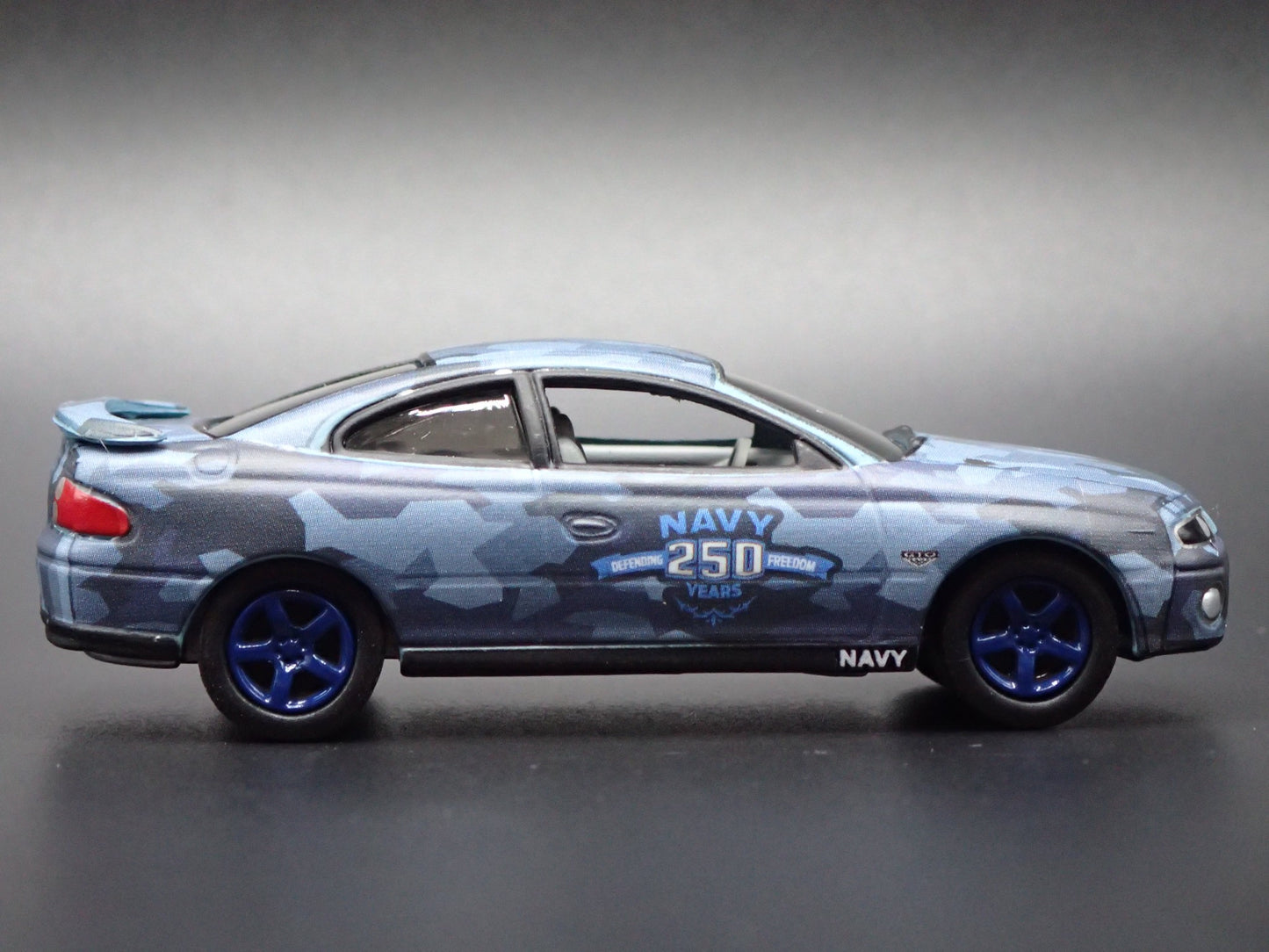 2004-2006 PONTIAC GTO NAVY 250TH ANNIVERSARY BLUE 1:64 SCALE DIECAST MODEL CAR