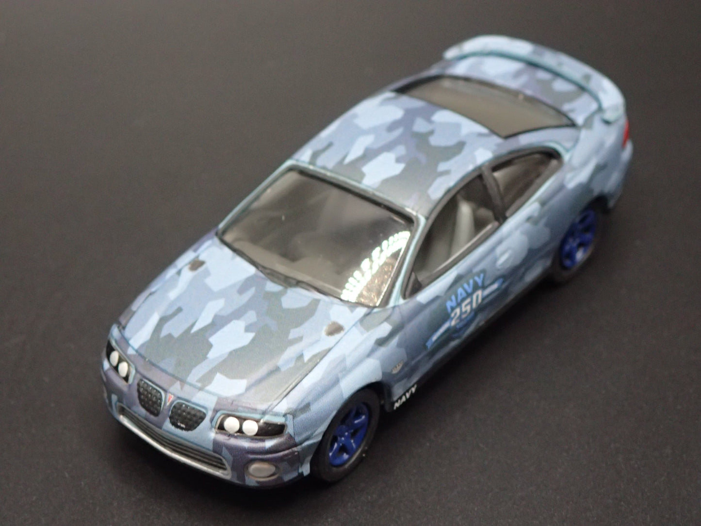 2004-2006 PONTIAC GTO NAVY 250TH ANNIVERSARY BLUE 1:64 SCALE DIECAST MODEL CAR
