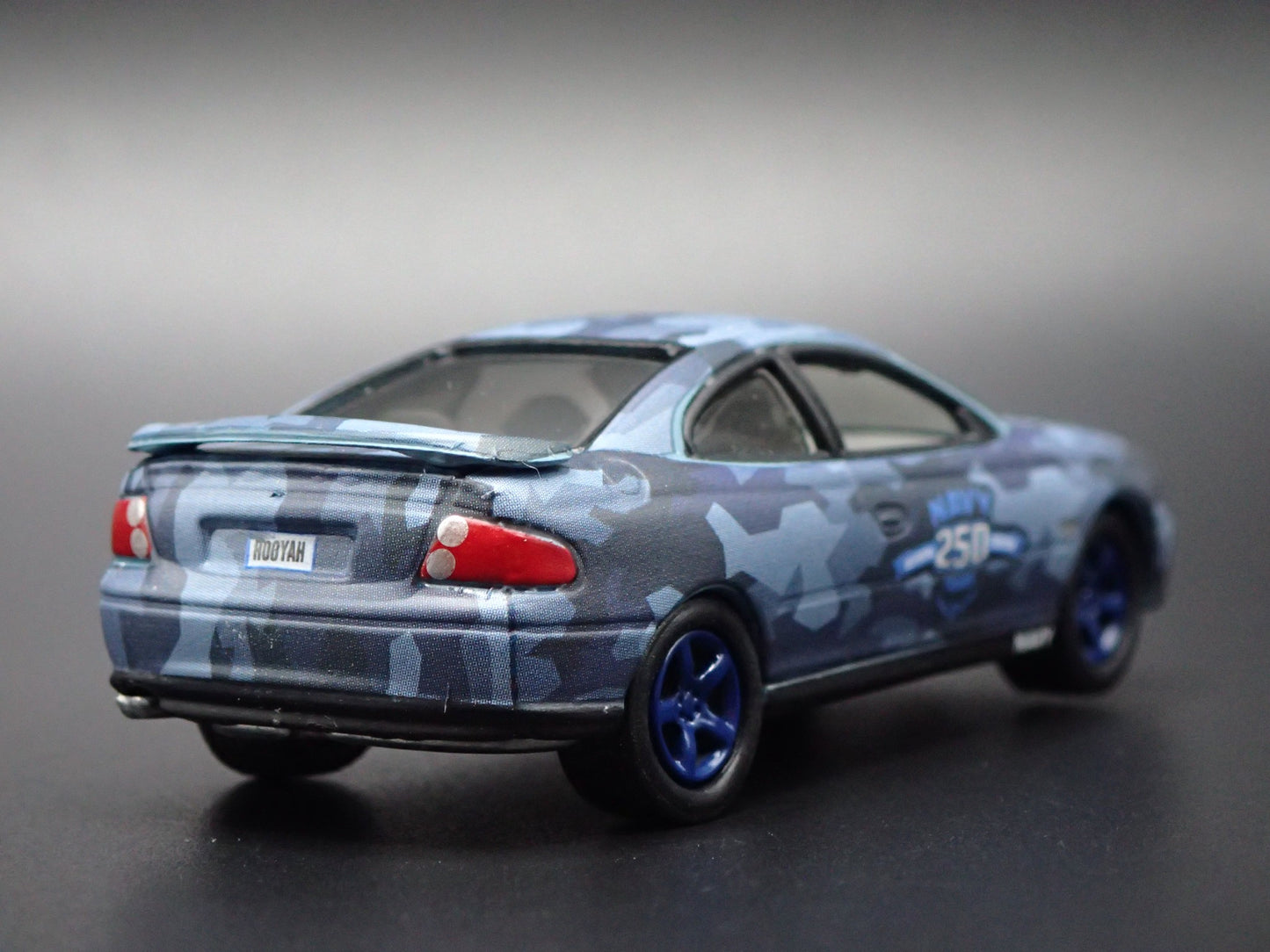 2004-2006 PONTIAC GTO NAVY 250TH ANNIVERSARY BLUE 1:64 SCALE DIECAST MODEL CAR