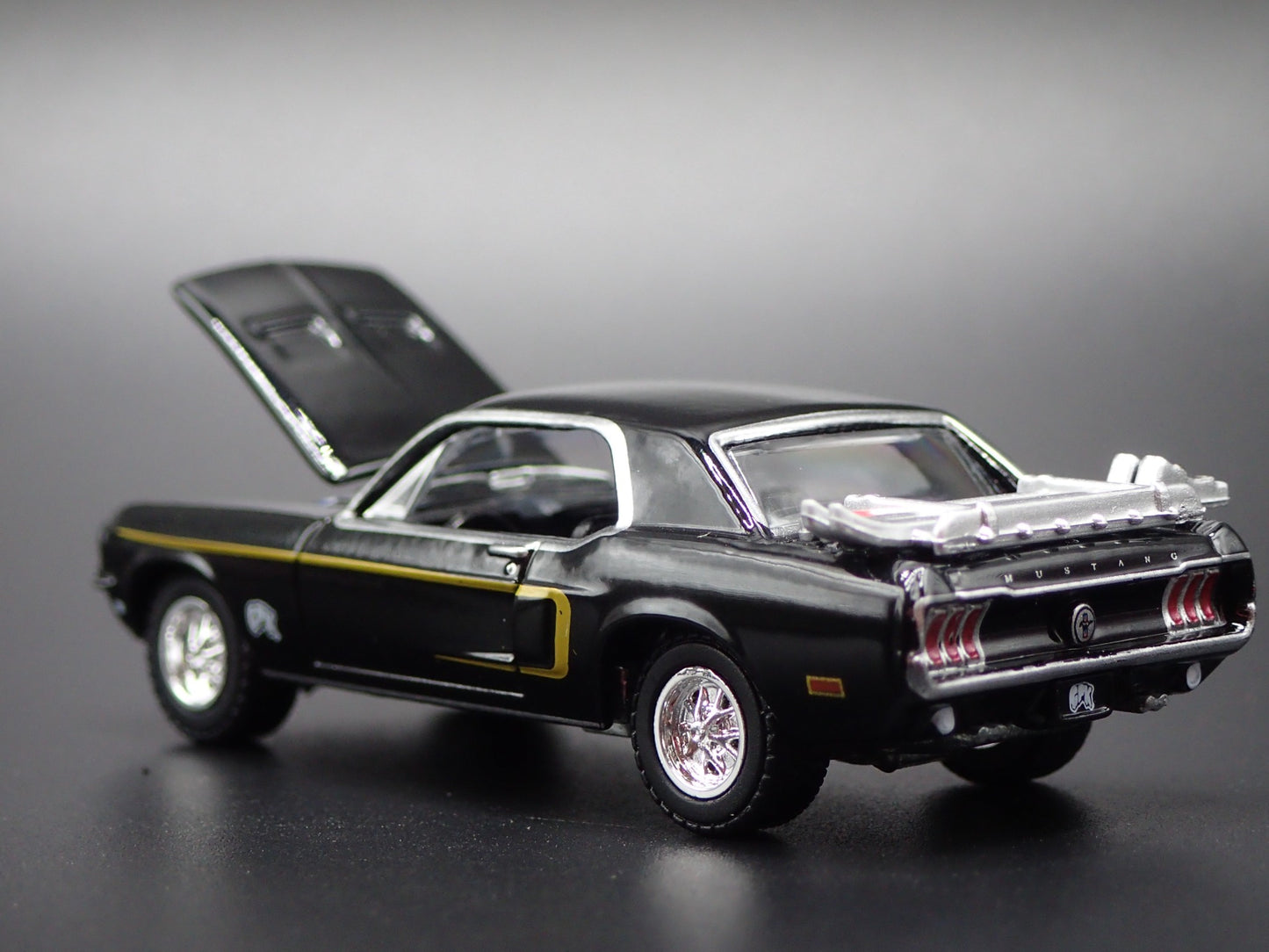1968 68 FORD MUSTANG COUPE GPK BLACK 1:64 SCALE COLLECTIBLE DIECAST MODEL CAR
