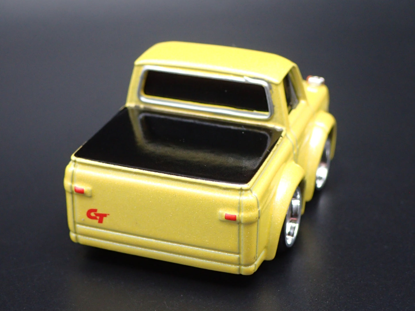 1968-1972 TOYOTA HI LUX PICKUP TRUCK CAR TUNED YEL 1/64 SCALE DIECAST MODEL CAR