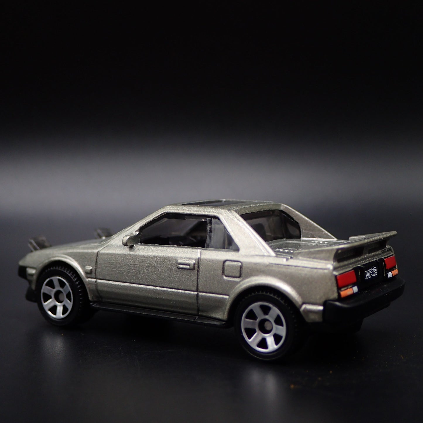 1984-1989 TOYOTA MR2 LIGHTS UP 1/64 SCALE COLLECTIBLE DIORAMA DIECAST MODEL CAR