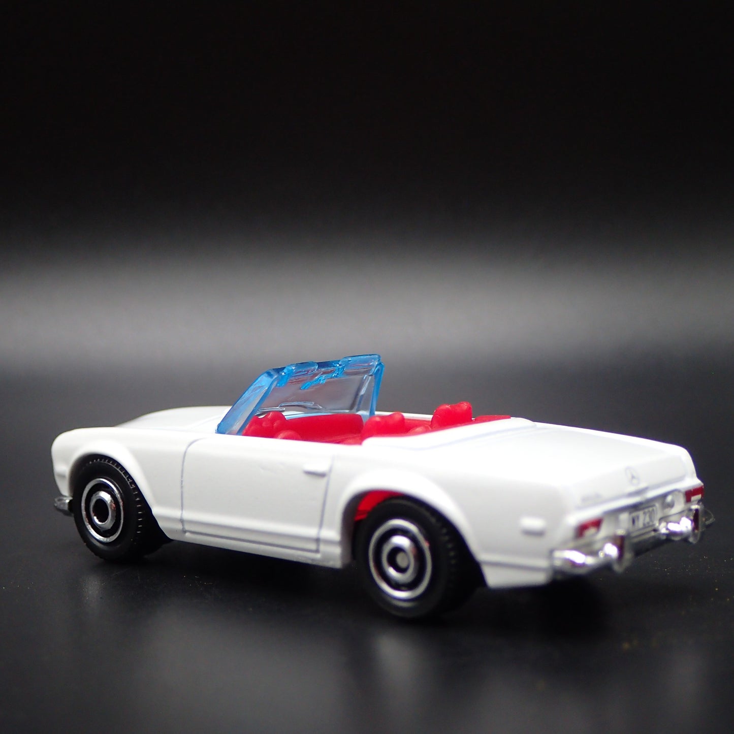 1963-1967 MERCEDES-BENZ 230 SL CONVERTIBLE 1:64 SCALE DIORAMA DIECAST MODEL CAR