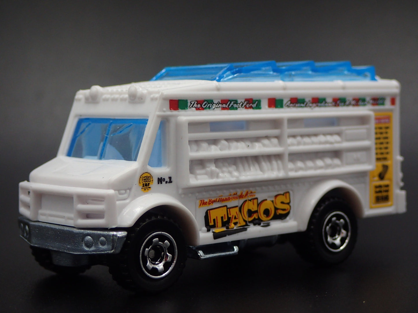 FOOD TRUCK FAST FOOD TACOS 1:64 MB SCALE COLLECTIBLE DIORAMA DIECAST MODEL CAR