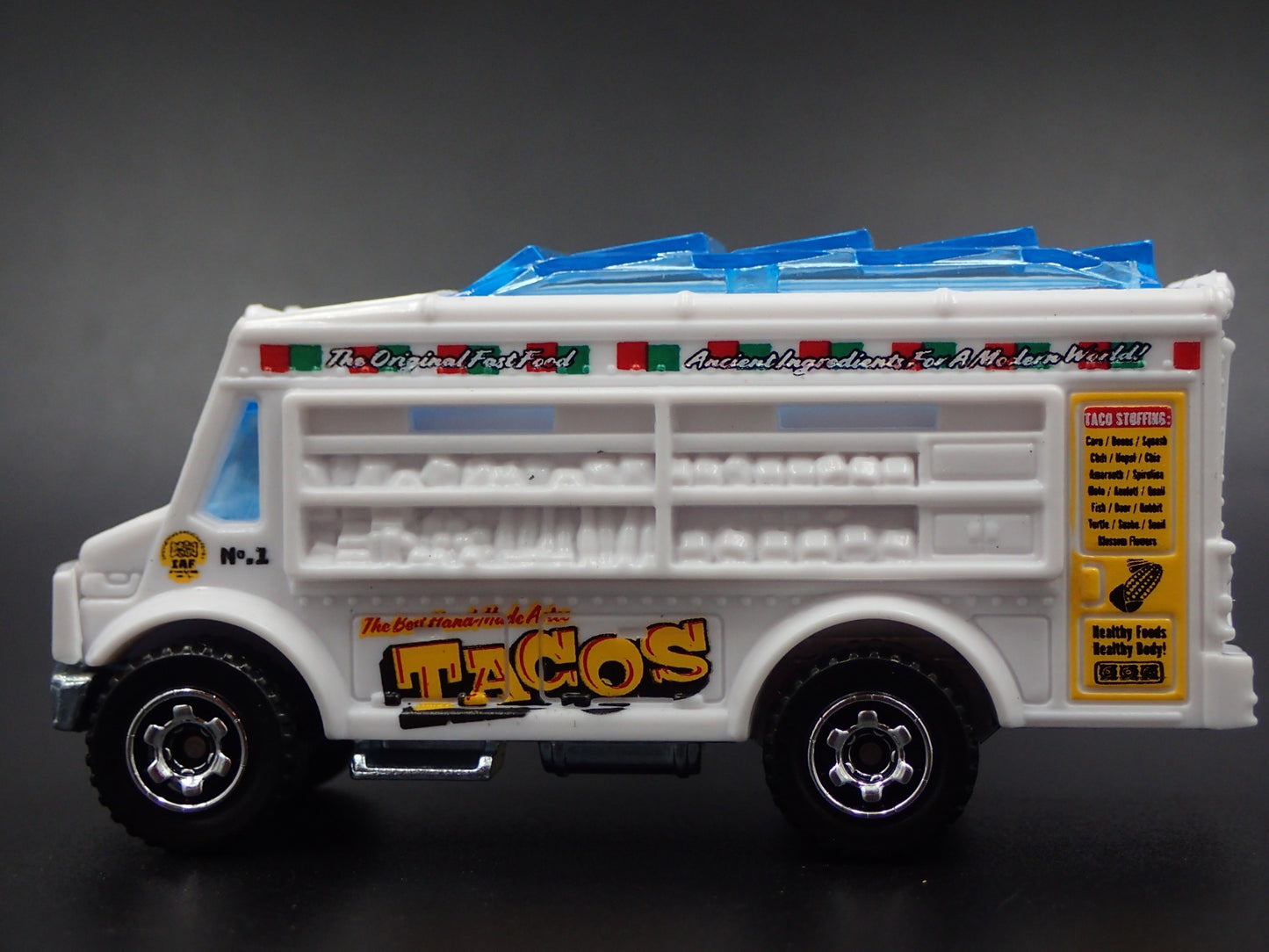 FOOD TRUCK FAST FOOD TACOS 1:64 MB SCALE COLLECTIBLE DIORAMA DIECAST MODEL CAR