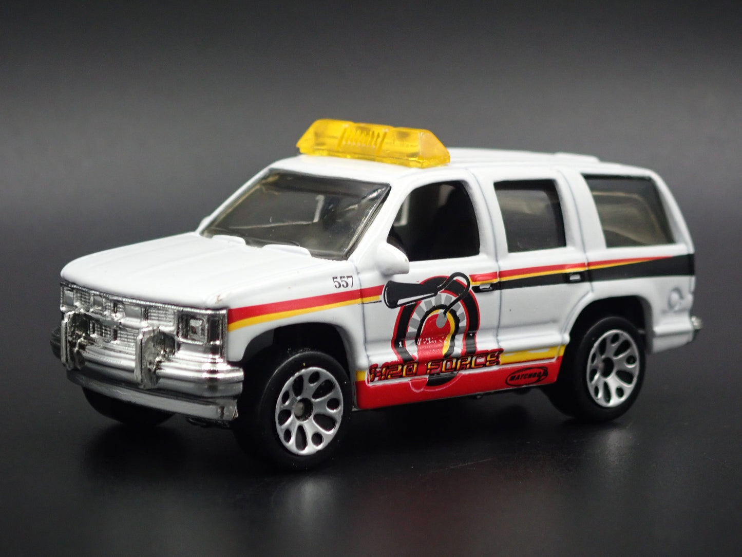 1997 97 CHEVY CHEVROLET TAHOE FIRE RESUCE VEHICLE 1:64  SCALE DIECAST MODEL CAR