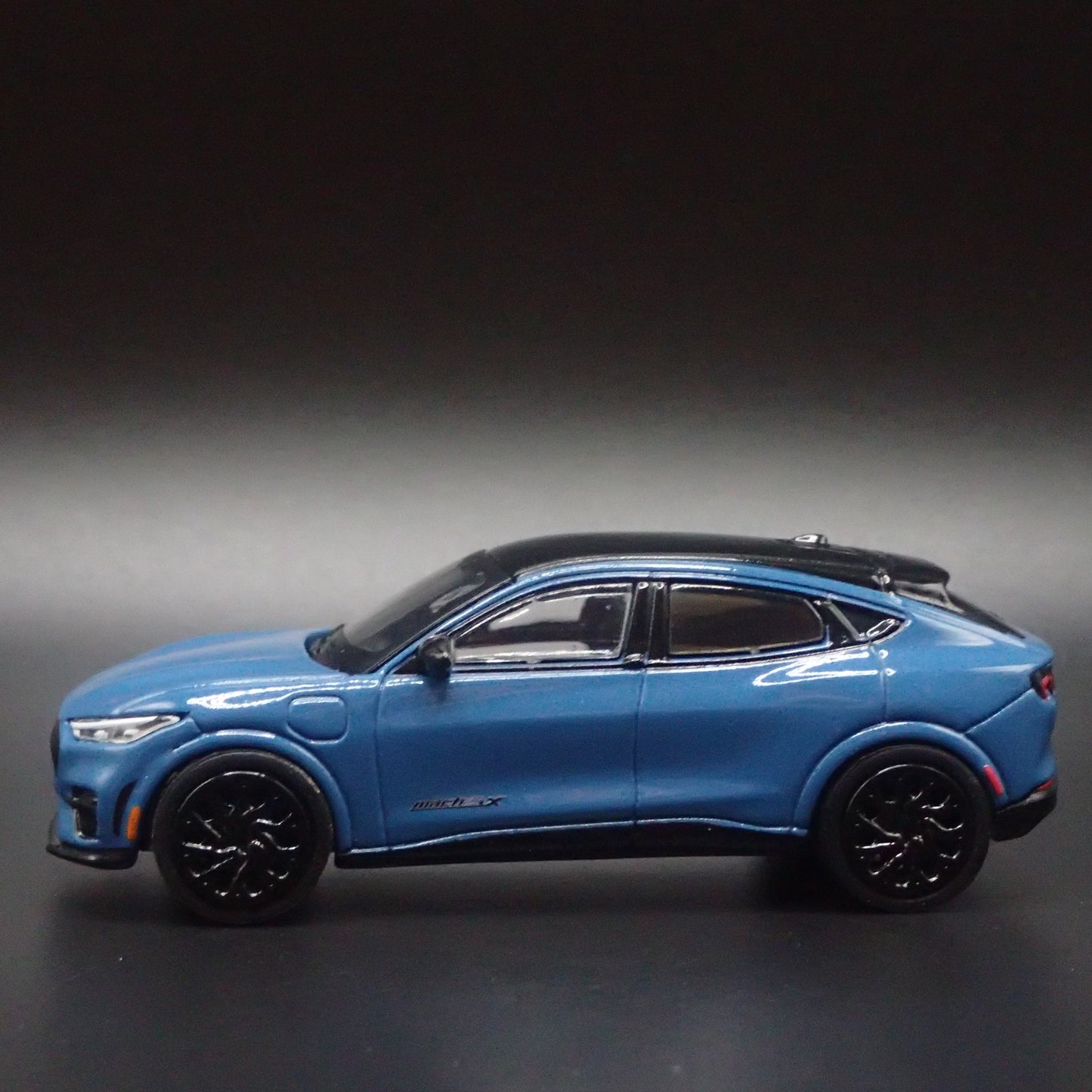 2021-2025 FORD MUSTANG MACH E GT ELECTRIC SUV BLUE 1/64 SCALE DIECAST MODEL CAR
