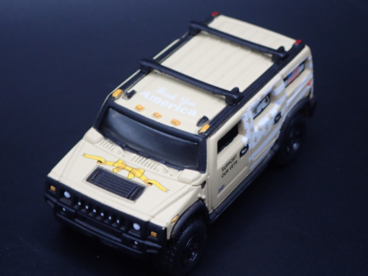 2003-2009 HUMMER H2 SUV VICTORY OVER IRAQ 1:64 SCALE DIORAMA DIECAST MODEL CAR
