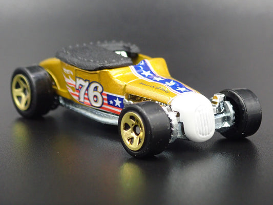 1927 FORD TRACK T ROADSTER RARE 1:64 SCALE COLLECTIBLE DIORAMA DIECAST MODEL CAR-Burning Rubber Toy Company
