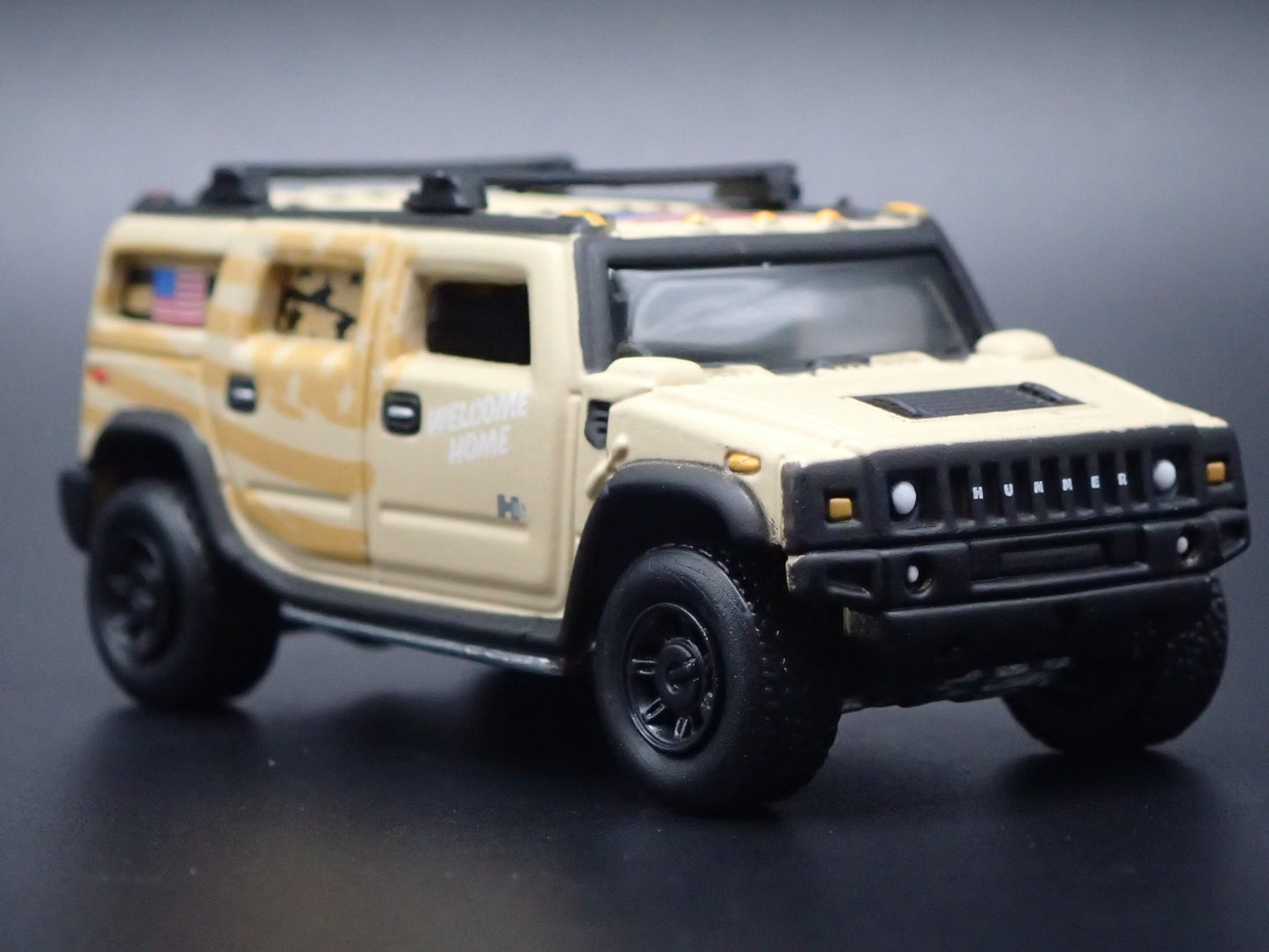 2003-2009 HUMMER H2 SUV VICTORY OVER IRAQ 1:64 SCALE DIORAMA DIECAST MODEL CAR