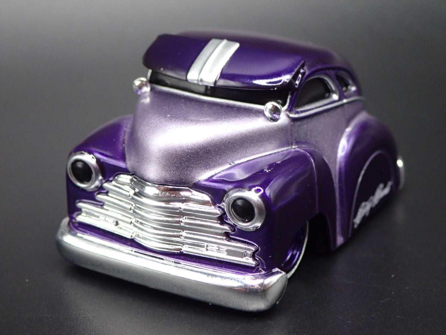 1947 47 CHEVY CHEVROLET FLEETLINE TUNED 1:64 SCALE COLLECTIBLE DIECAST MODEL CAR