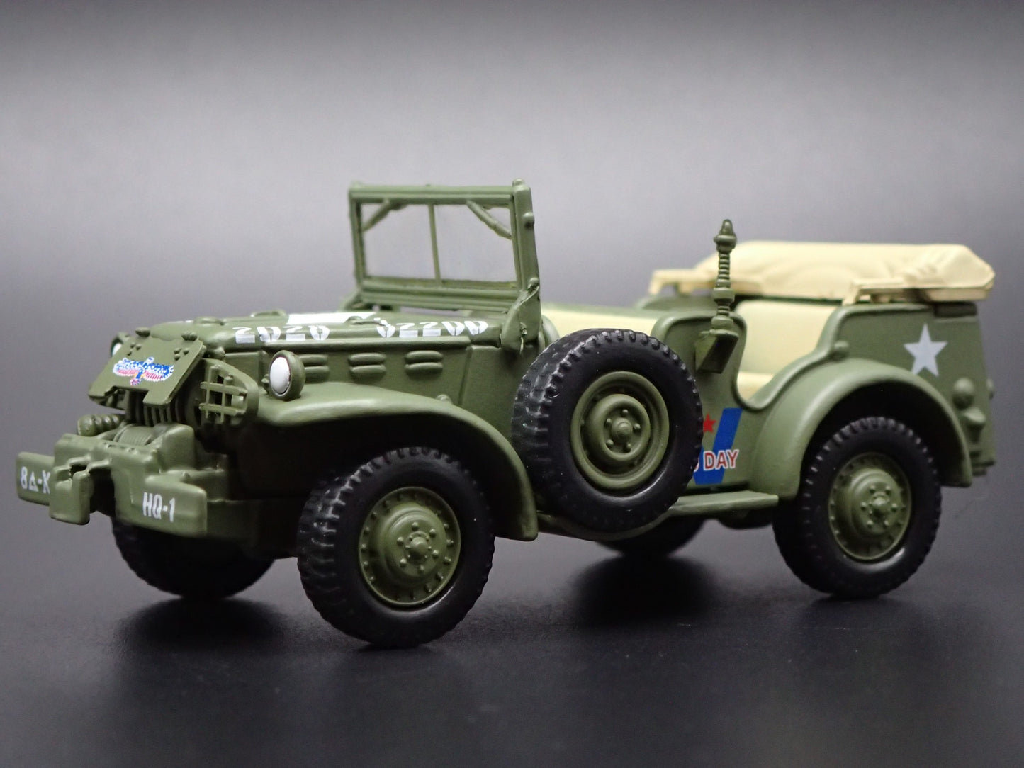 WWII DODGE WC57 COMMAND CAR ARMY MILITARY V-J DAY 1:64 SCALE DIECAST MODEL CAR