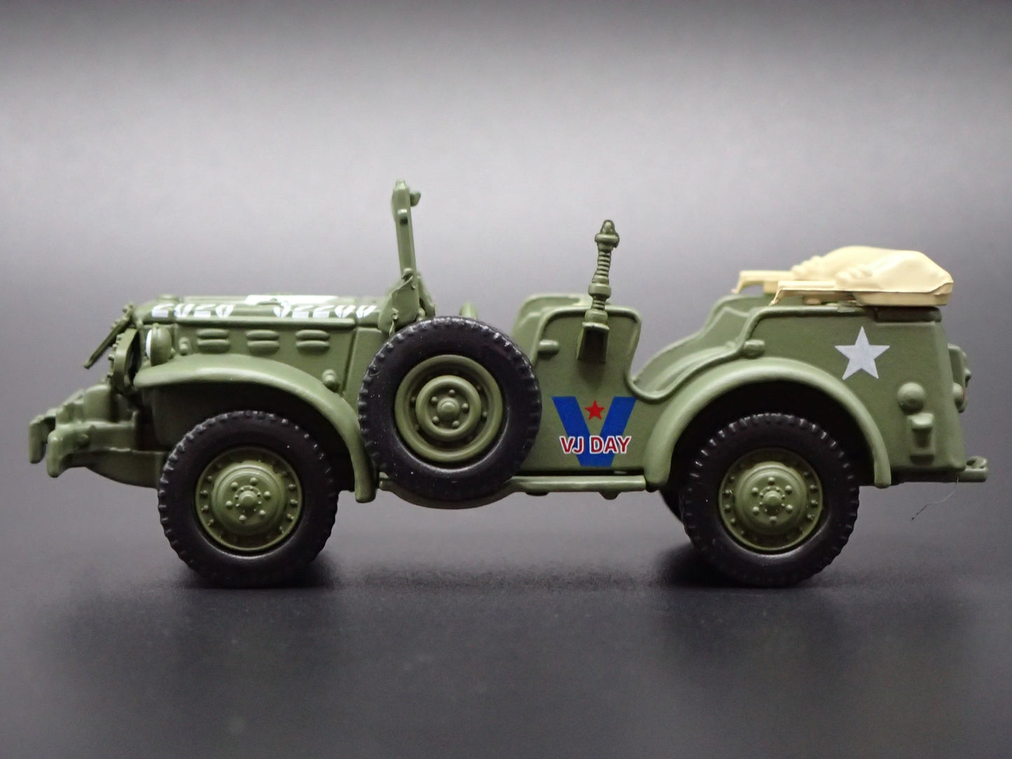 WWII DODGE WC57 COMMAND CAR ARMY MILITARY V-J DAY 1:64 SCALE DIECAST MODEL CAR