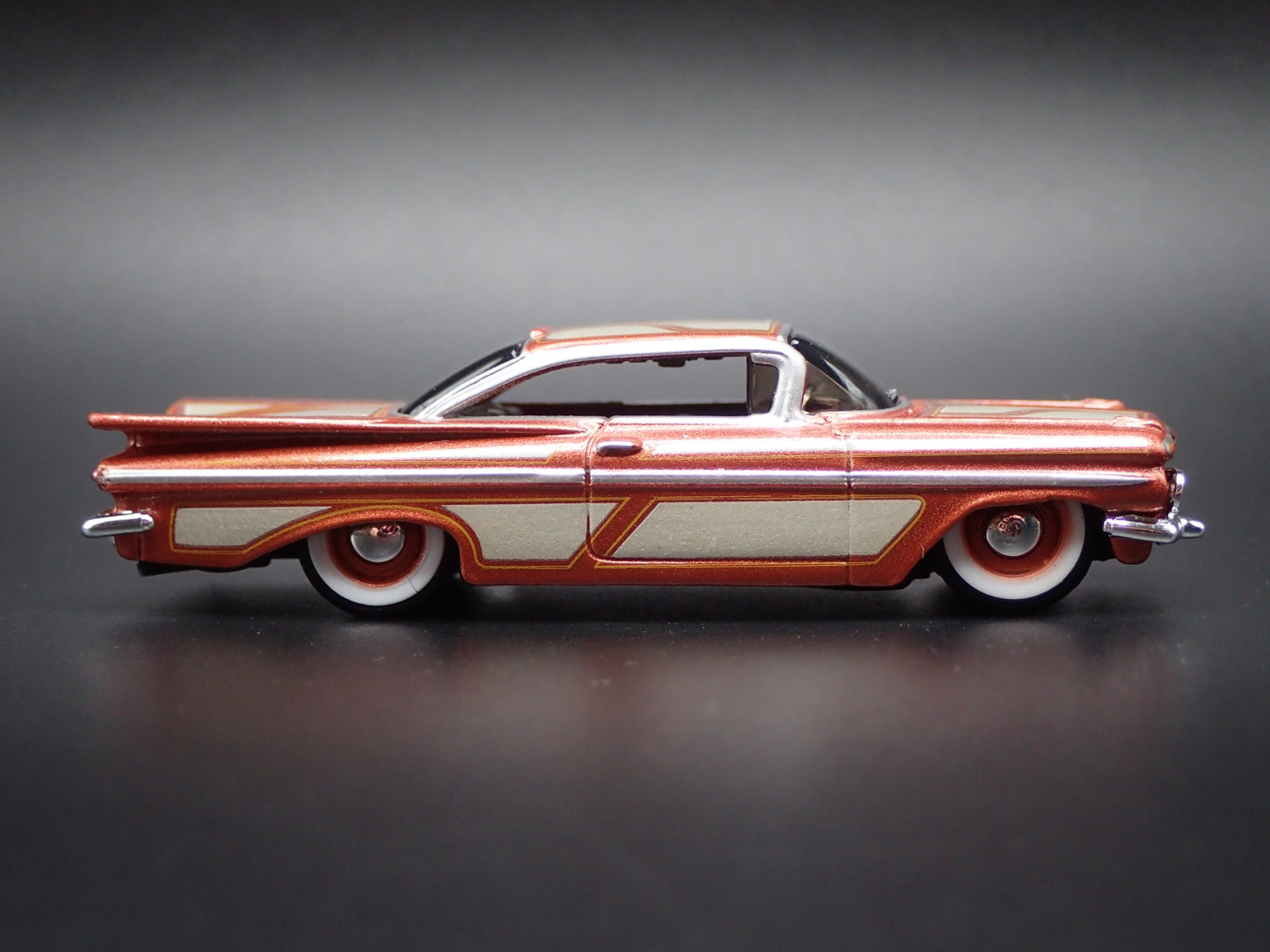1959 59 CHEVY CHEVROLET IMPALA BROWN 1:64 SCALE COLLECTIBLE DIECAST MODEL CAR