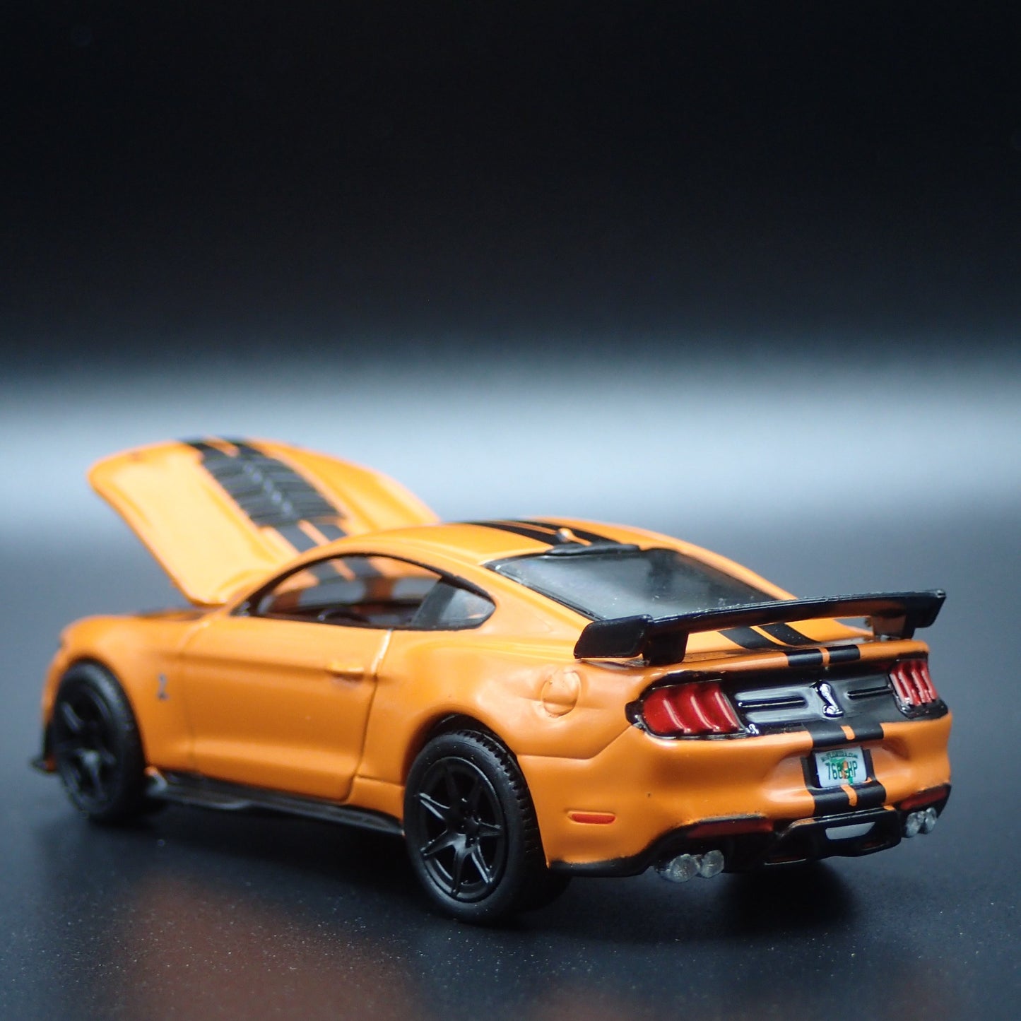 2015-2023 FORD MUSTANG SHELBY GT500 TRACK PACK 1:64 SCALE DIECAST MODEL CAR