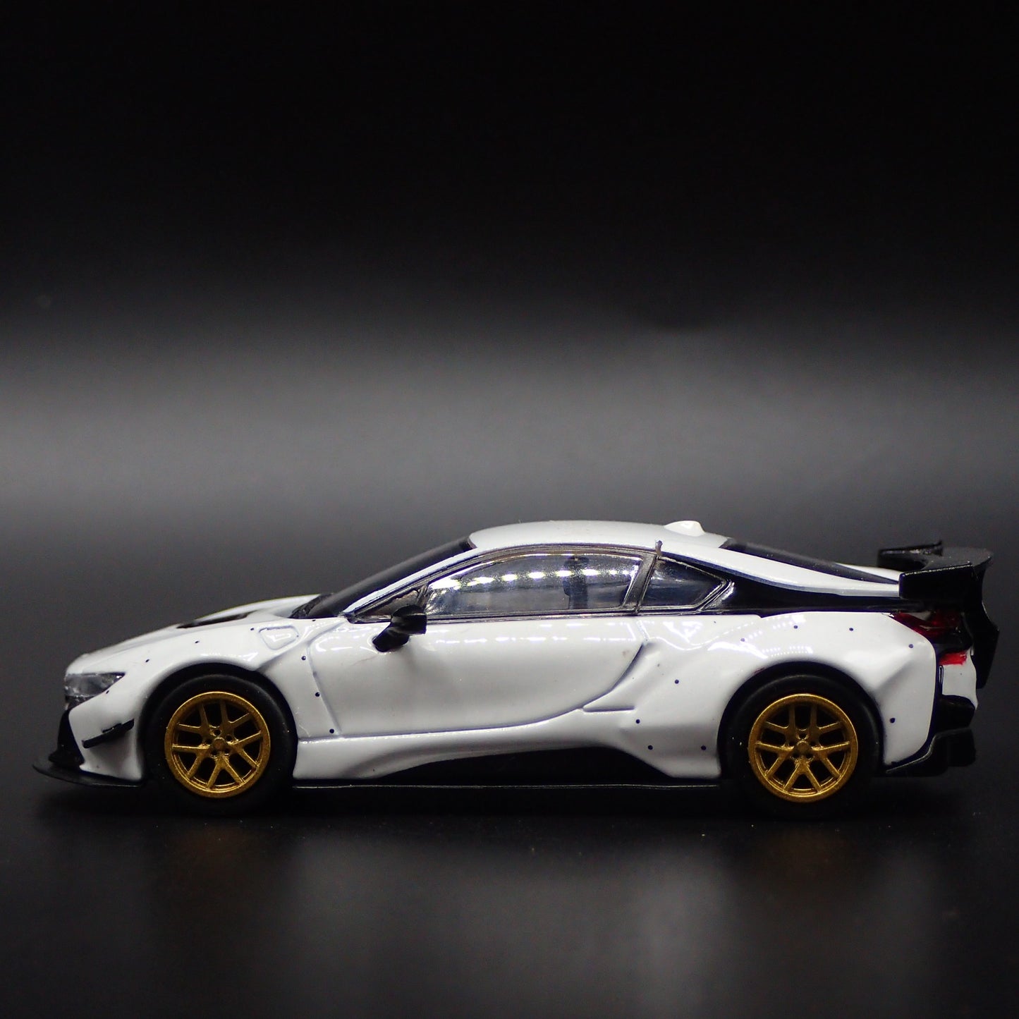 2014-2020 BMW i8 LIBERTY WALK LBWK RARE 1:64 SCALE DIORAMA DIECAST MODEL CAR