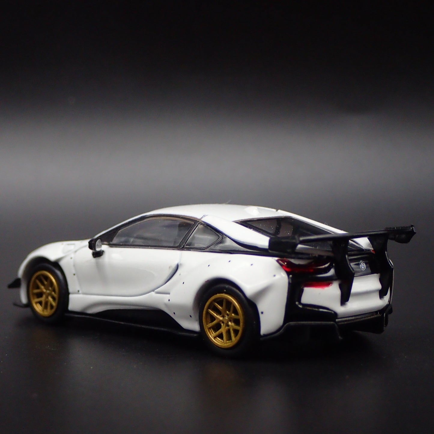 2014-2020 BMW i8 LIBERTY WALK LBWK RARE 1:64 SCALE DIORAMA DIECAST MODEL CAR