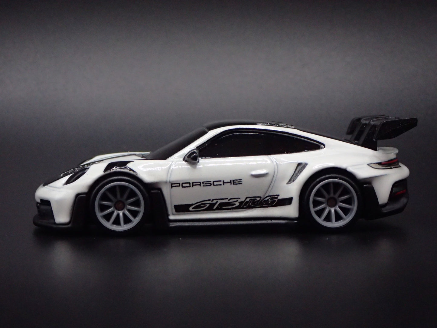 2018-2025 PORSCHE 911 GT3 RS 992 GRAN TURISMO WHITE 1:64 SCALE DIECAST MODEL CAR