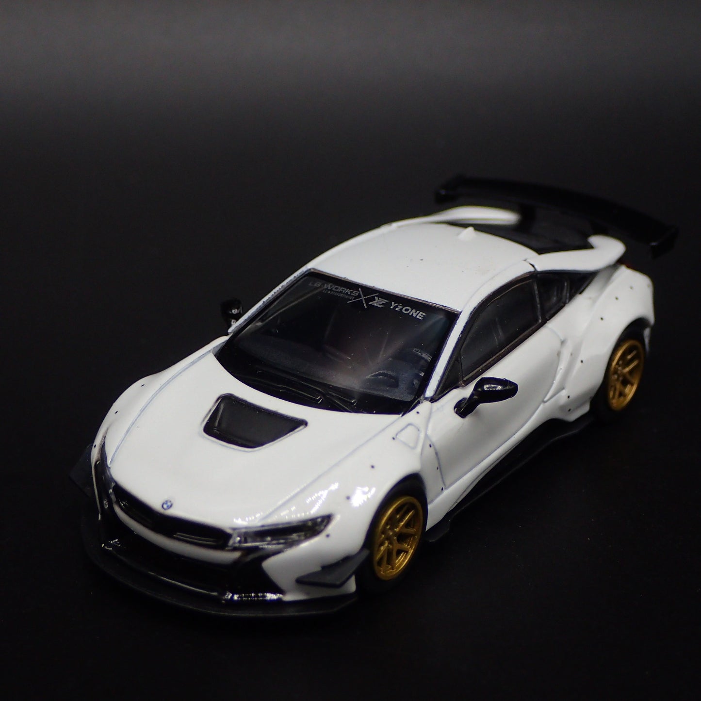 2014-2020 BMW i8 LIBERTY WALK LBWK RARE 1:64 SCALE DIORAMA DIECAST MODEL CAR