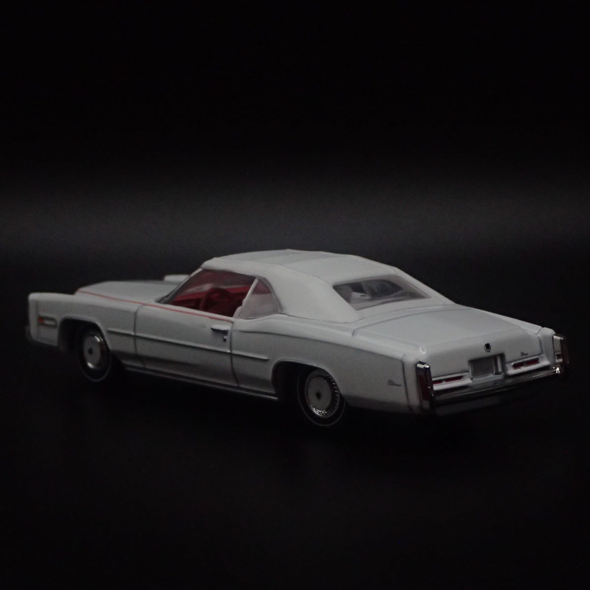 1976 76 CADDY CADILLAC ELDORADO CONVERTIBLE 1:64 SCALE DIORAMA DIECAST MODEL CAR-Burning Rubber Toy Company