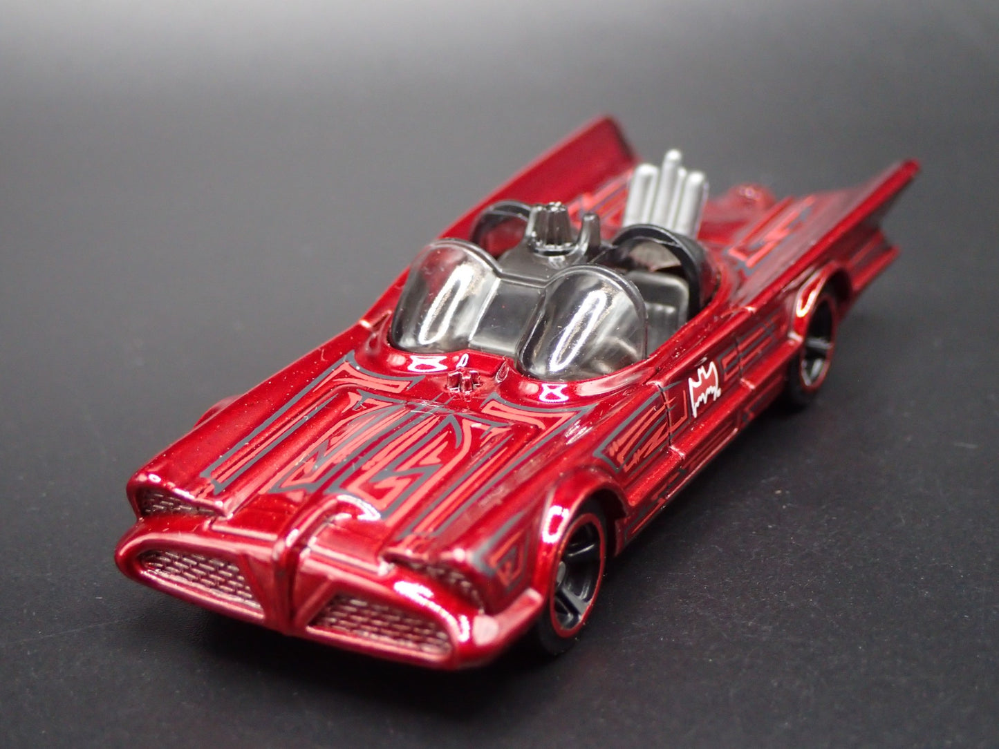 1966 66 BATMAN BATMOBILE ADAM WEST RED 1/64 SCALE COLLECTIBLE DIECAST MODEL CAR
