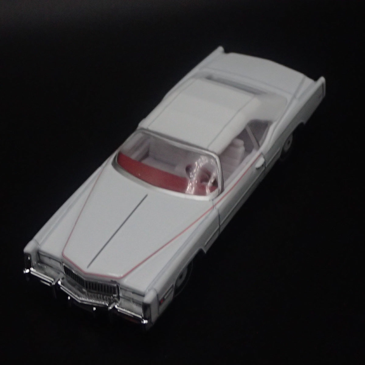 1976 76 CADDY CADILLAC ELDORADO CONVERTIBLE 1:64 SCALE DIORAMA DIECAST MODEL CAR-Burning Rubber Toy Company