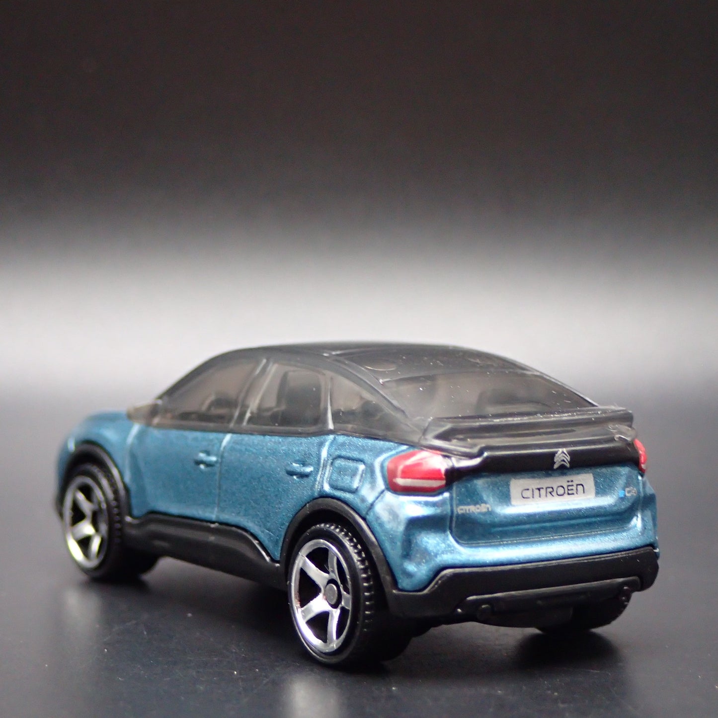 2020-2025 CITROEN E-C4 SUV BLUE 1:64 SCALE COLLECTIBLE DIORAMA DIECAST MODEL CAR