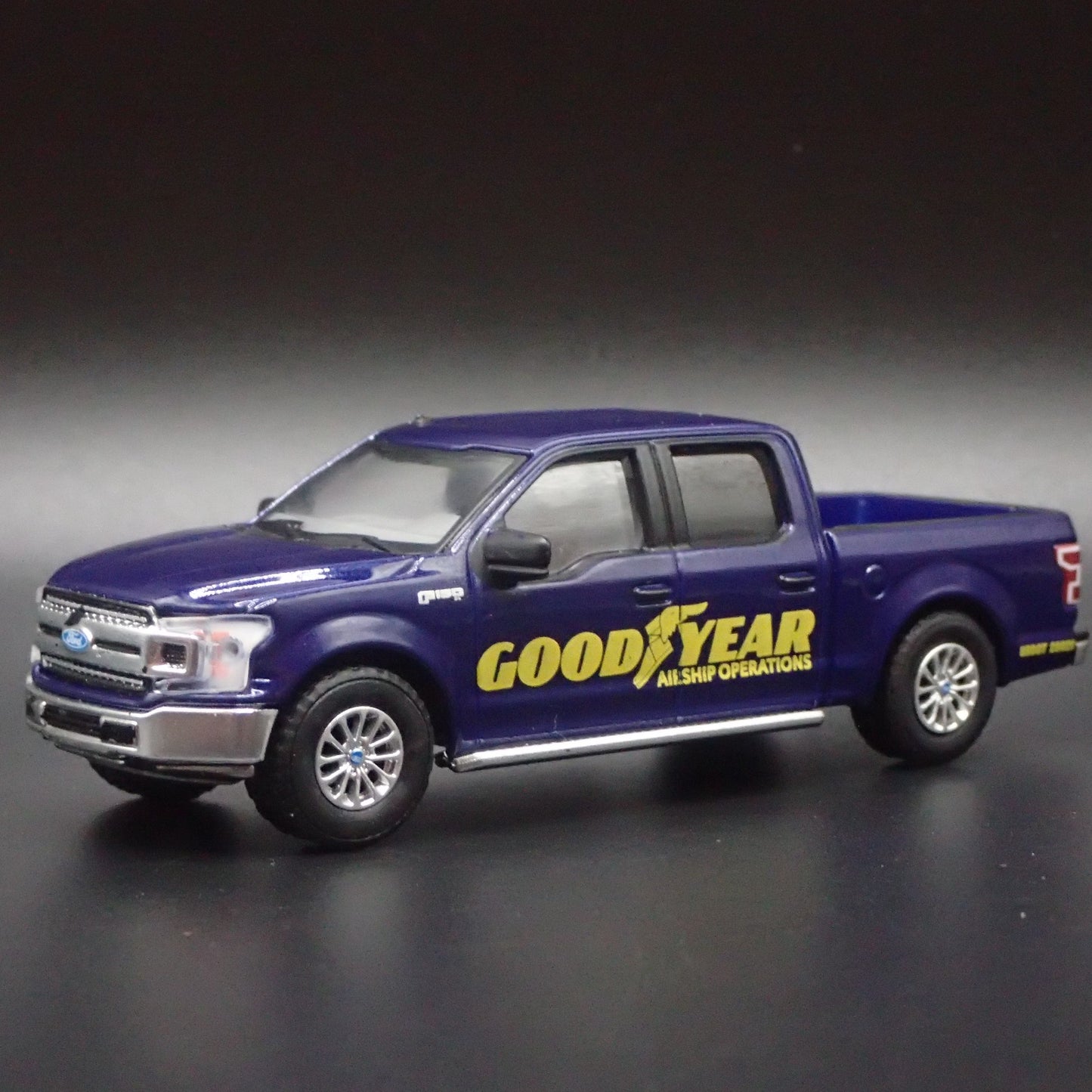 2015-2020 FORD F150 PICKUP TRUCK GOODYEAR 1:64 SCALE DIORAMA DIECAST MODEL CAR