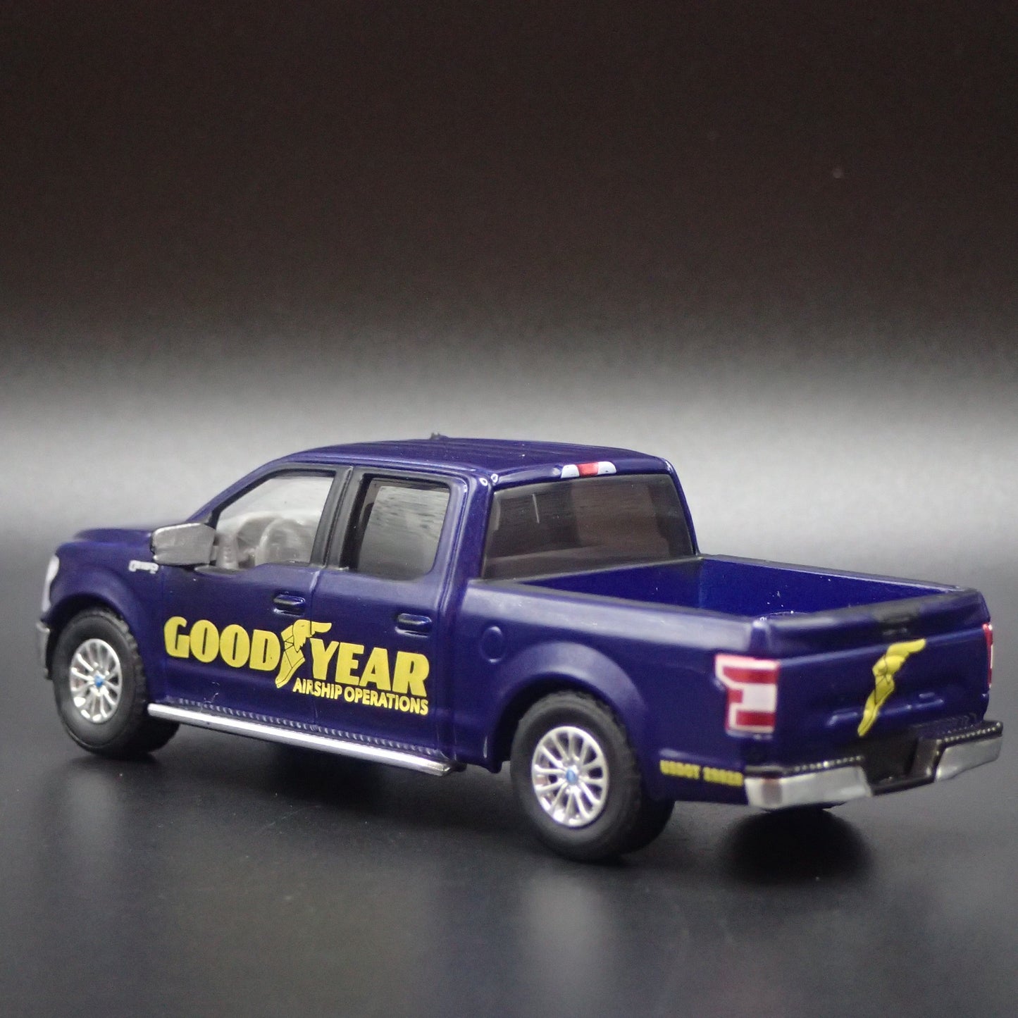 2015-2020 FORD F150 PICKUP TRUCK GOODYEAR 1:64 SCALE DIORAMA DIECAST MODEL CAR