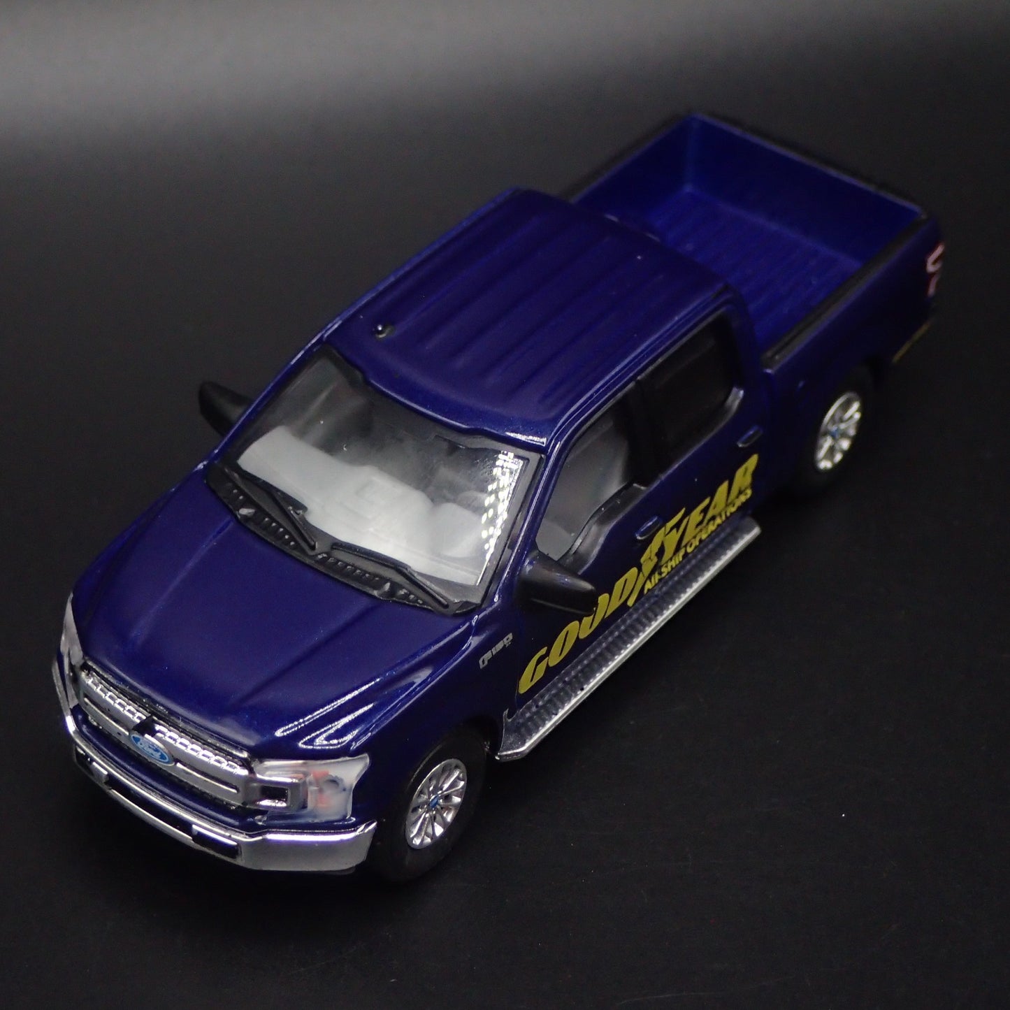 2015-2020 FORD F150 PICKUP TRUCK GOODYEAR 1:64 SCALE DIORAMA DIECAST MODEL CAR