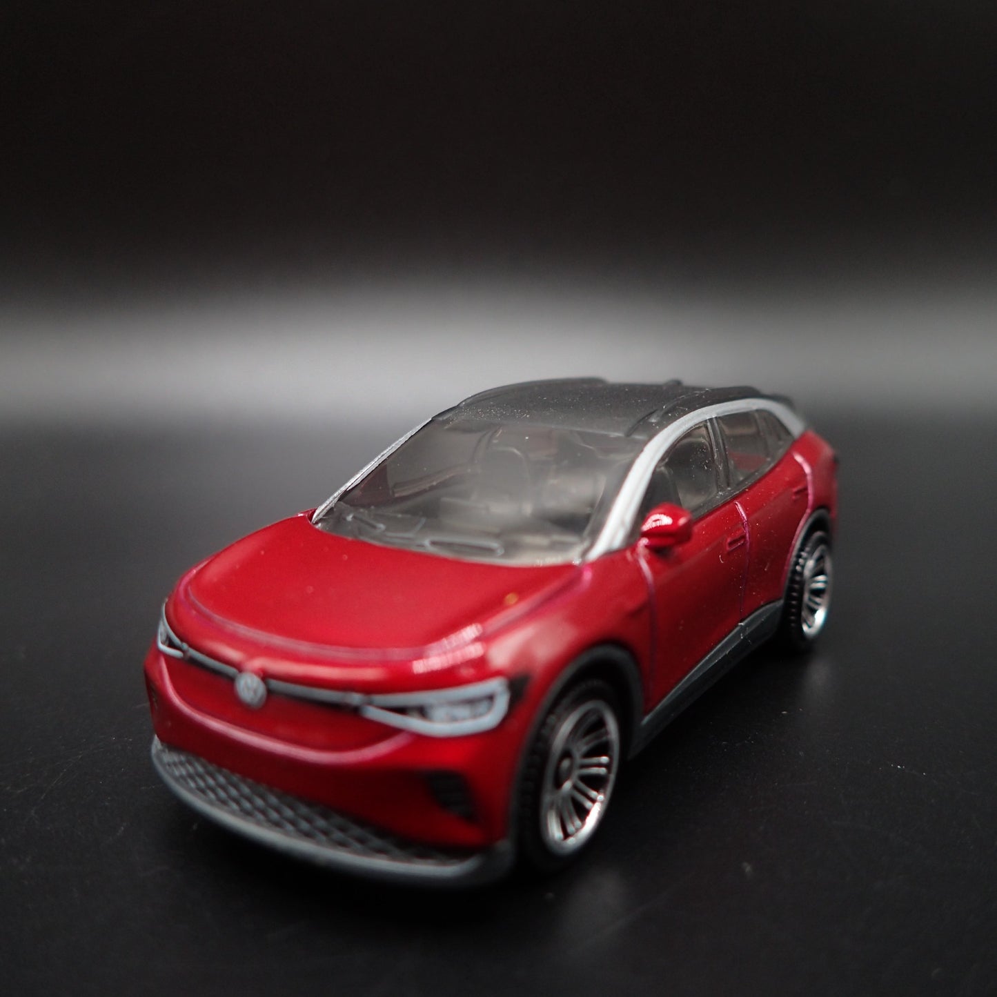 2020-2025 VW VOLKSWAGEN ID 4 ID4 ELECTRIC CAR 1:64 SCALE DIECAST MODEL CAR