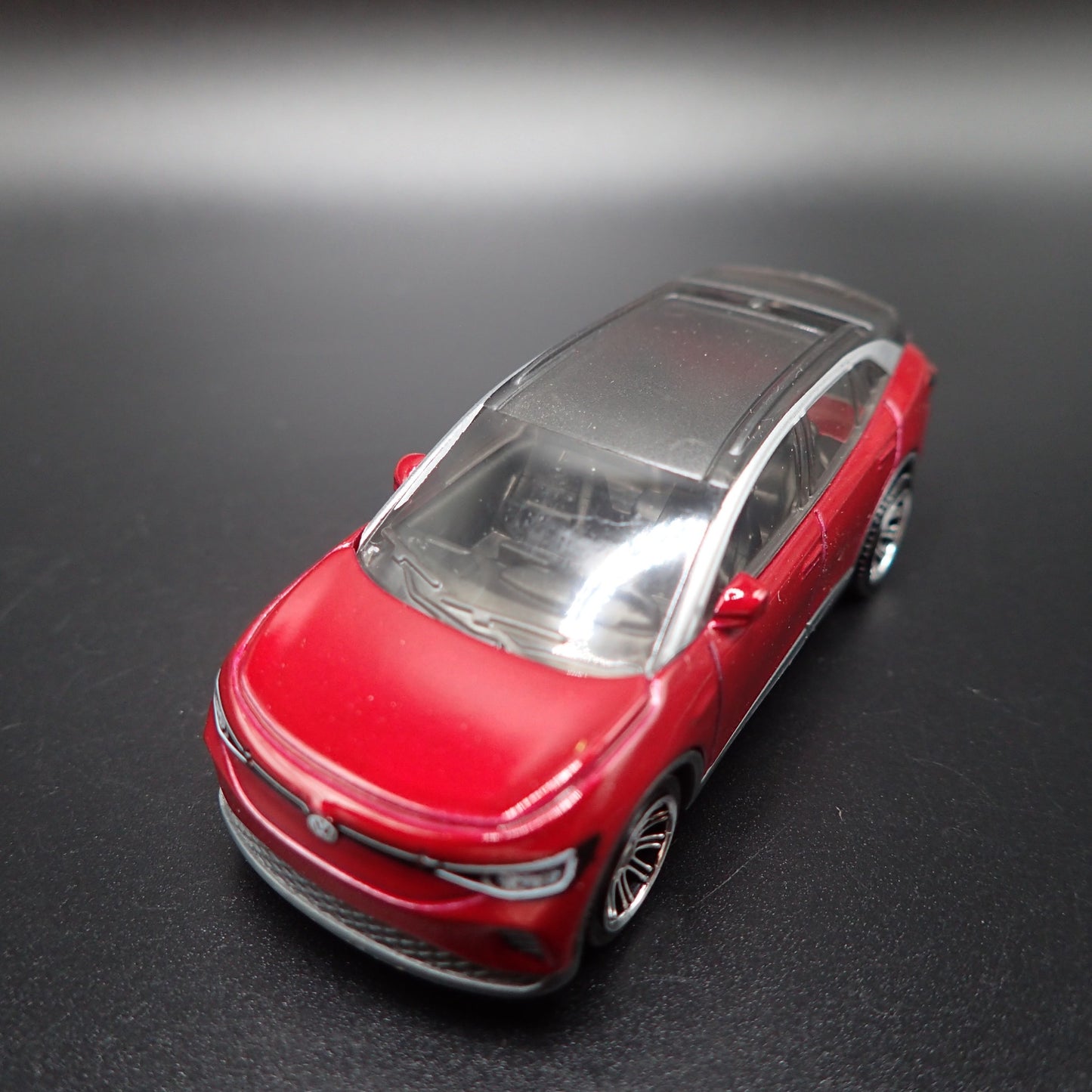 2020-2025 VW VOLKSWAGEN ID 4 ID4 ELECTRIC CAR 1:64 SCALE DIECAST MODEL CAR