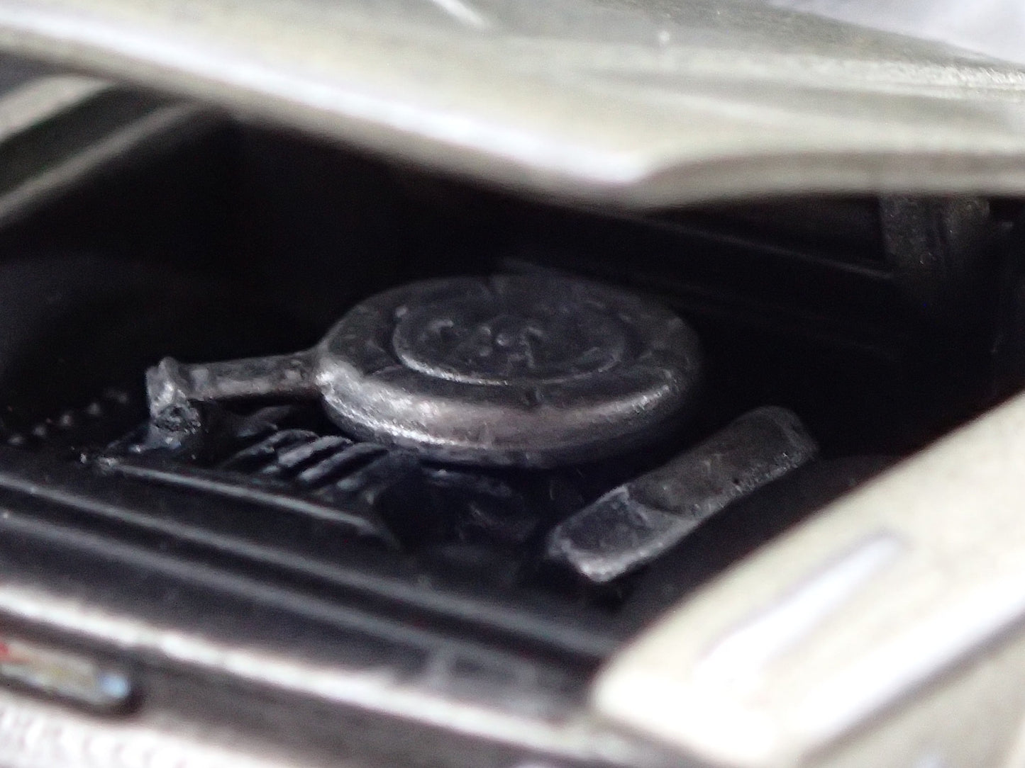 1963 63 FORD GALAXIE 500 RARE 1/64 SCALE COLLECTIBLE DIORAMA DIECAST MODEL CAR