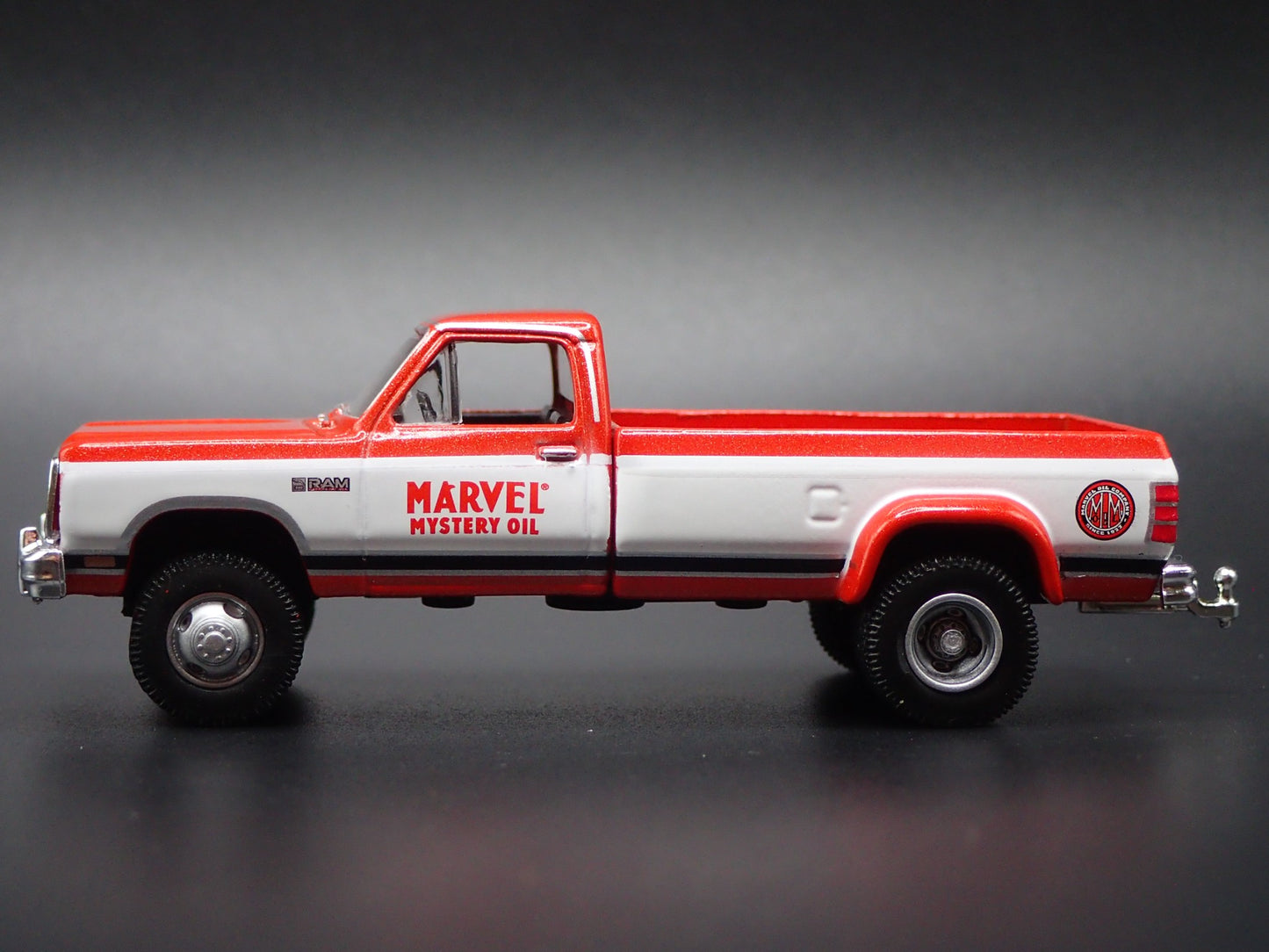 1981-1993 DODGE RAM D350 DUALLY PICKUP TRUCK MARVEL 1/64 SCALE DIECAST MODEL CAR