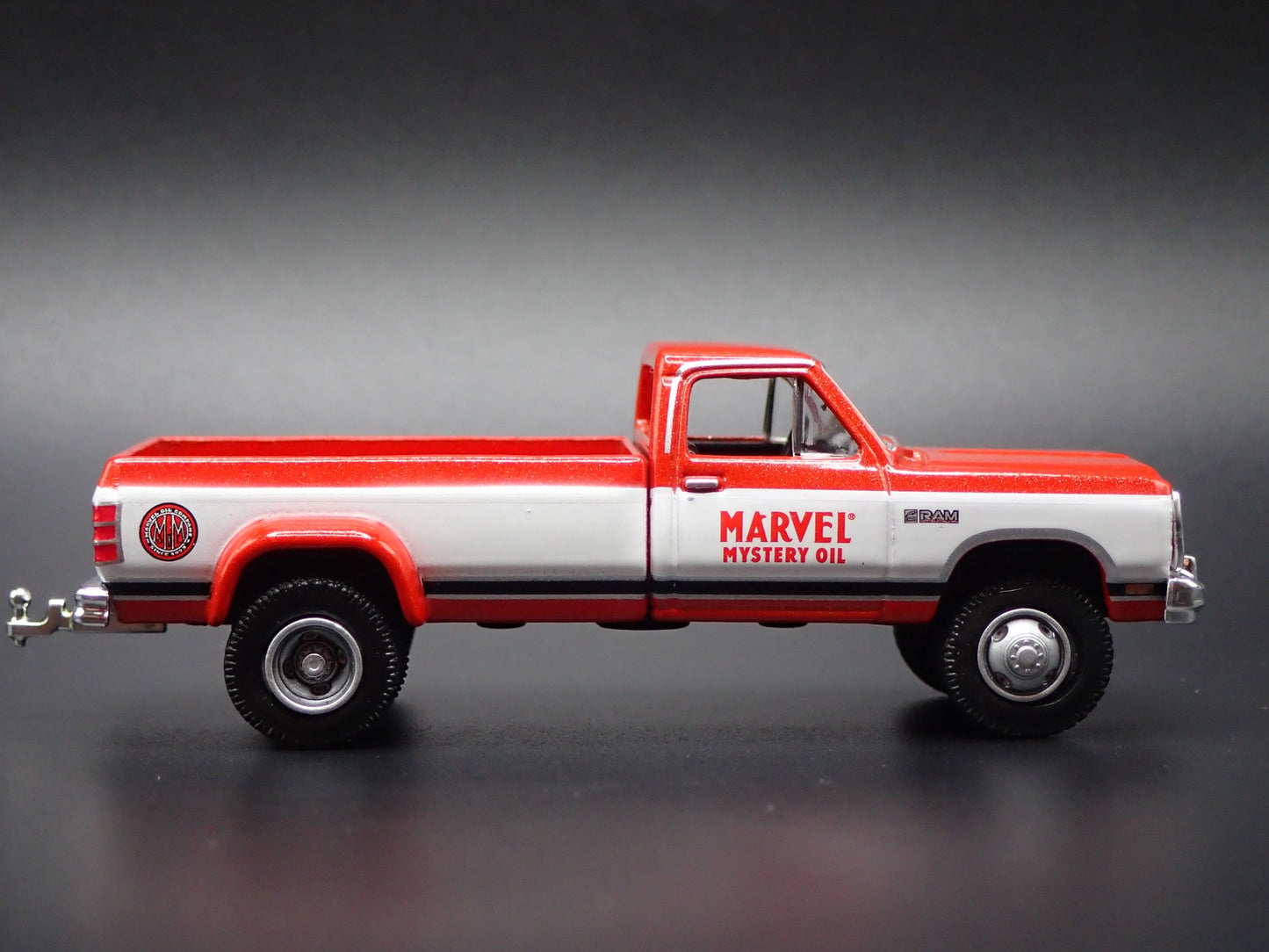1981-1993 DODGE RAM D350 DUALLY PICKUP TRUCK MARVEL 1/64 SCALE DIECAST MODEL CAR