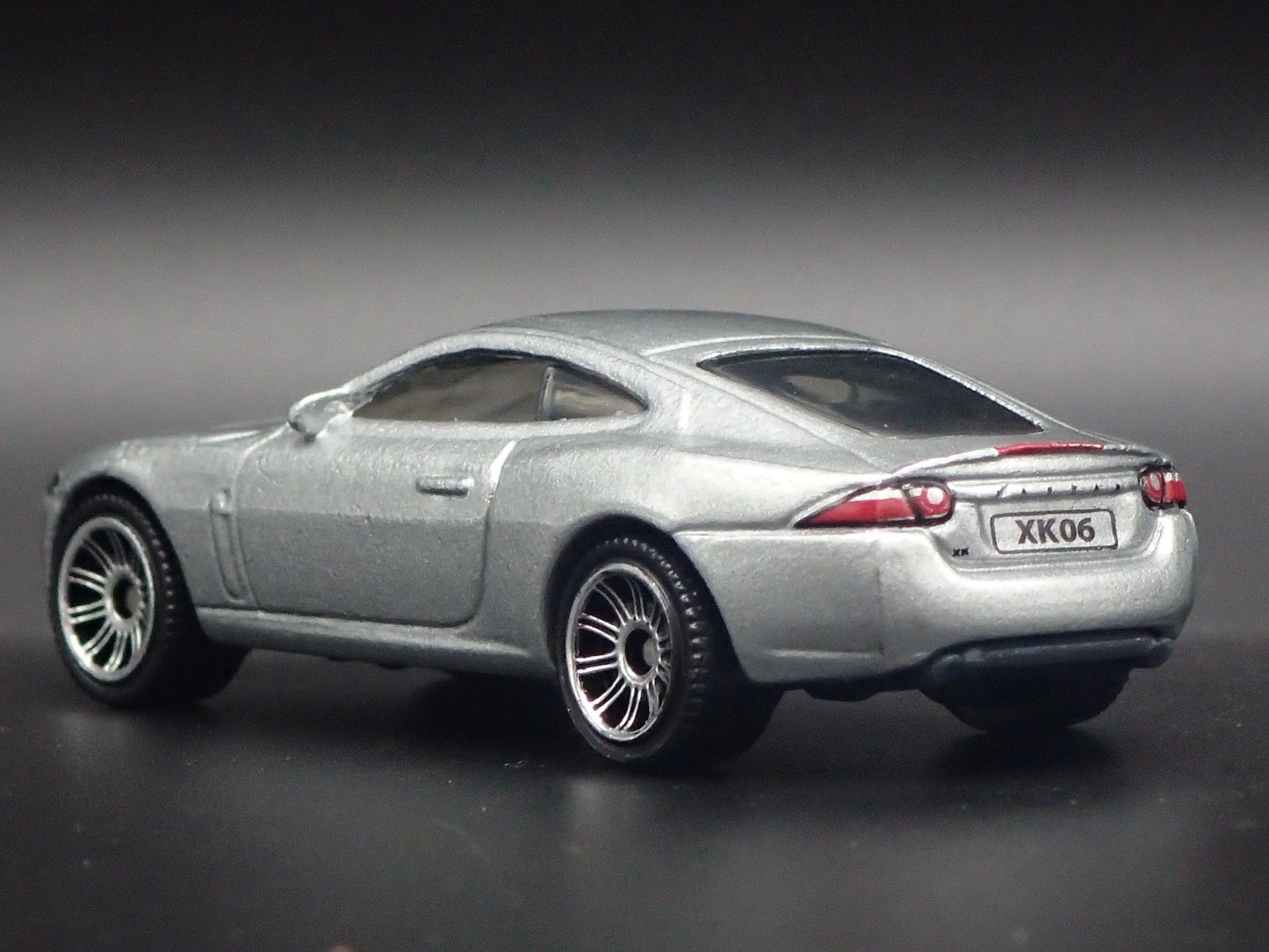2006-2014 JAGUAR XK SILVER 1/64 SCALE COLLECTIBLE DIORAMA DIECAST MODEL CAR