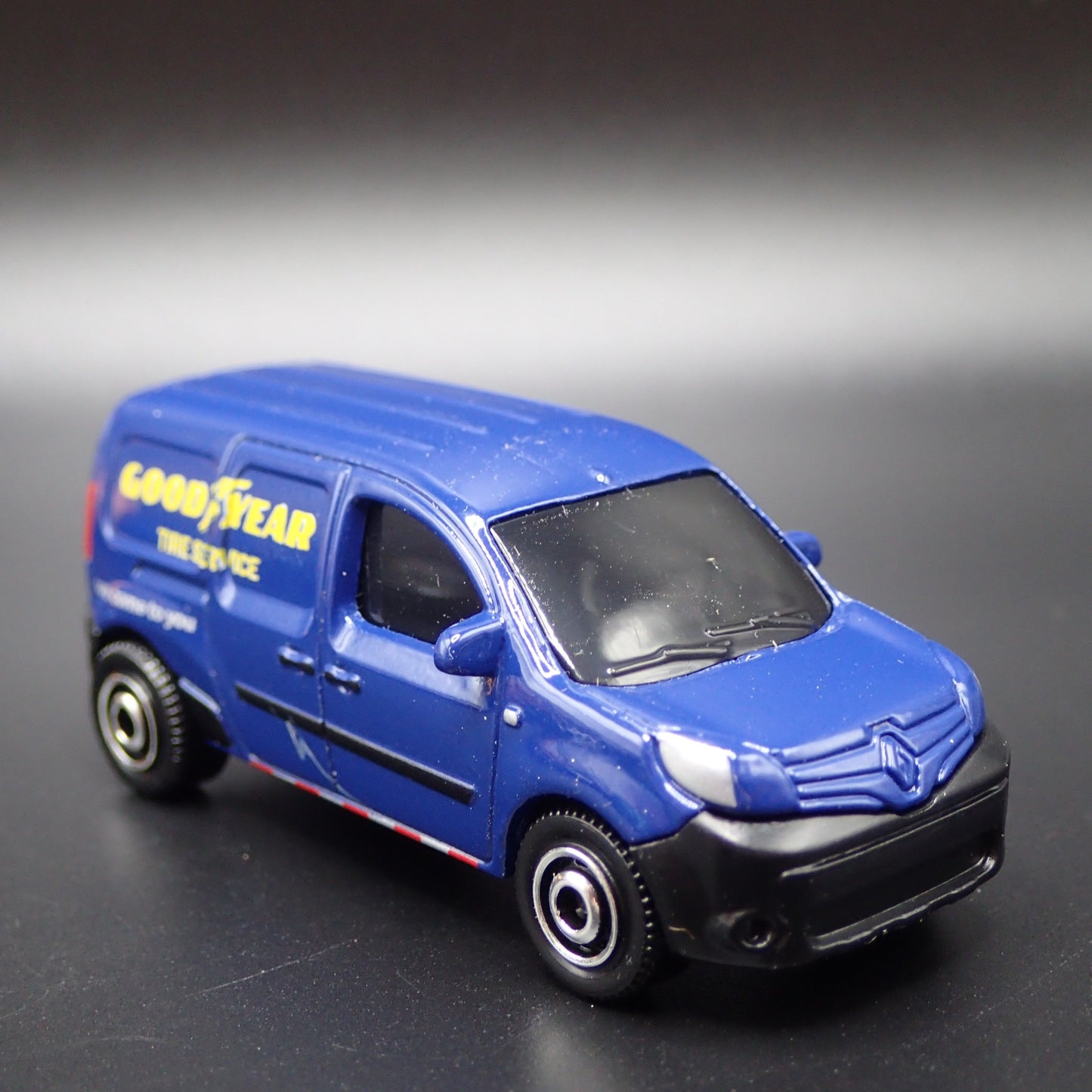 2011-2021 RENAULT KANGOO SPRINTER VAN GOODYEAR 1:64 MB SCALE DIECAST MODEL CAR