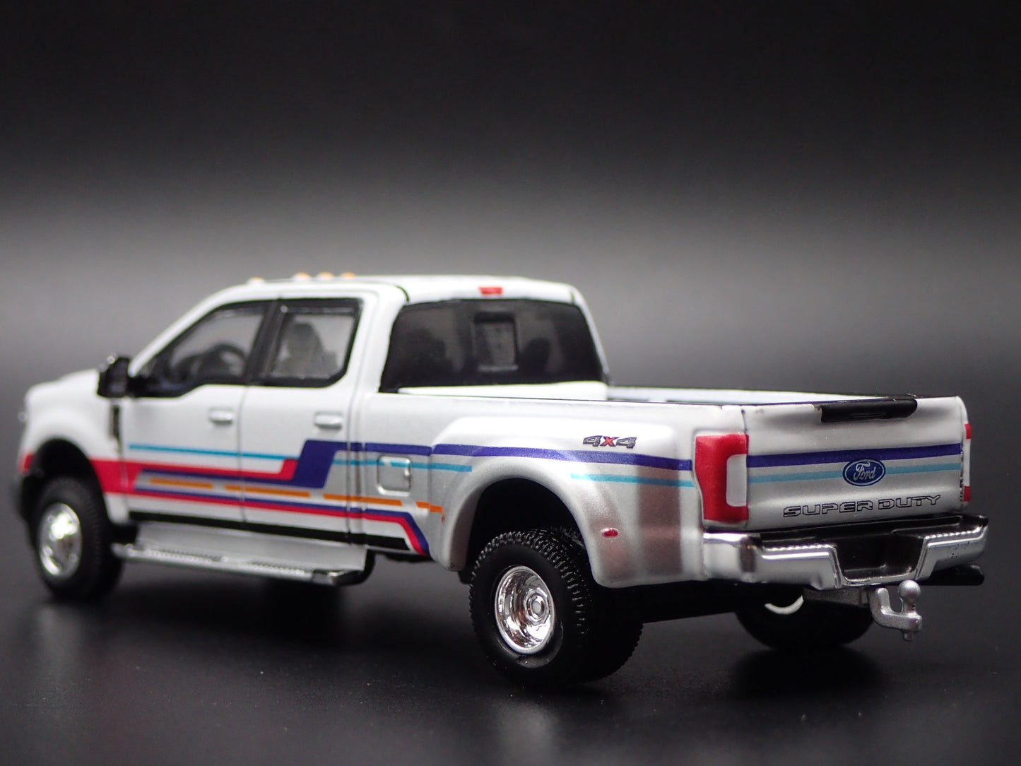2019 19 FORD F350 DUALLY PICKUP TRUCK w HITCH WHITE 1:64 SCALE DIECAST MODEL CAR