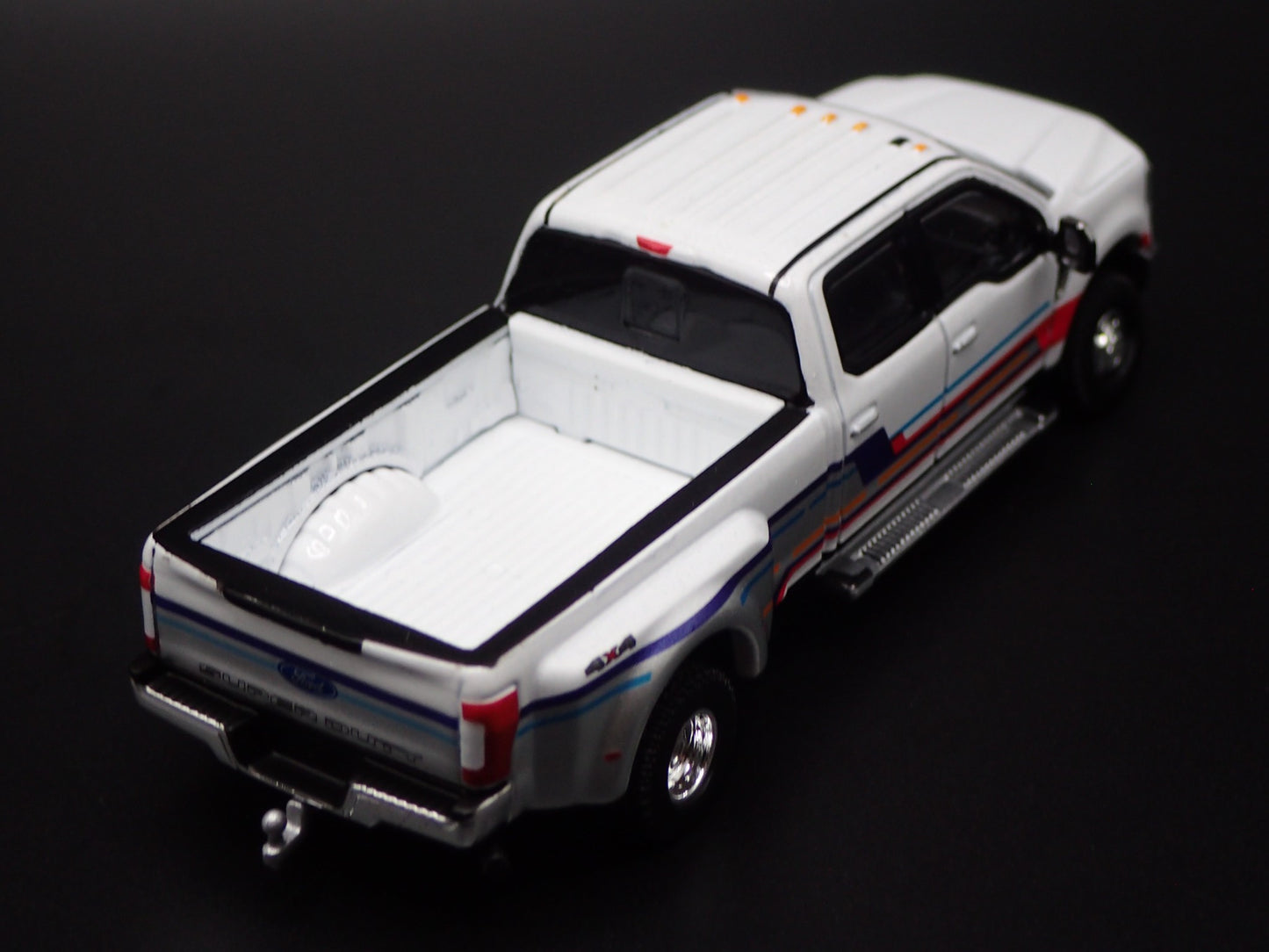 2019 19 FORD F350 DUALLY PICKUP TRUCK w HITCH WHITE 1:64 SCALE DIECAST MODEL CAR