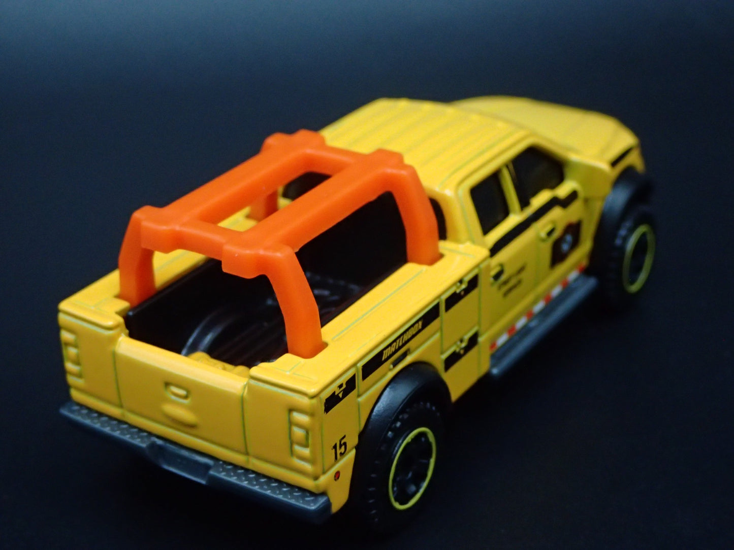 2015 - 2020 FORD F150 TRUCK STREET LIGHT SERVICES 1:64 SCALE DIECAST MODEL CAR