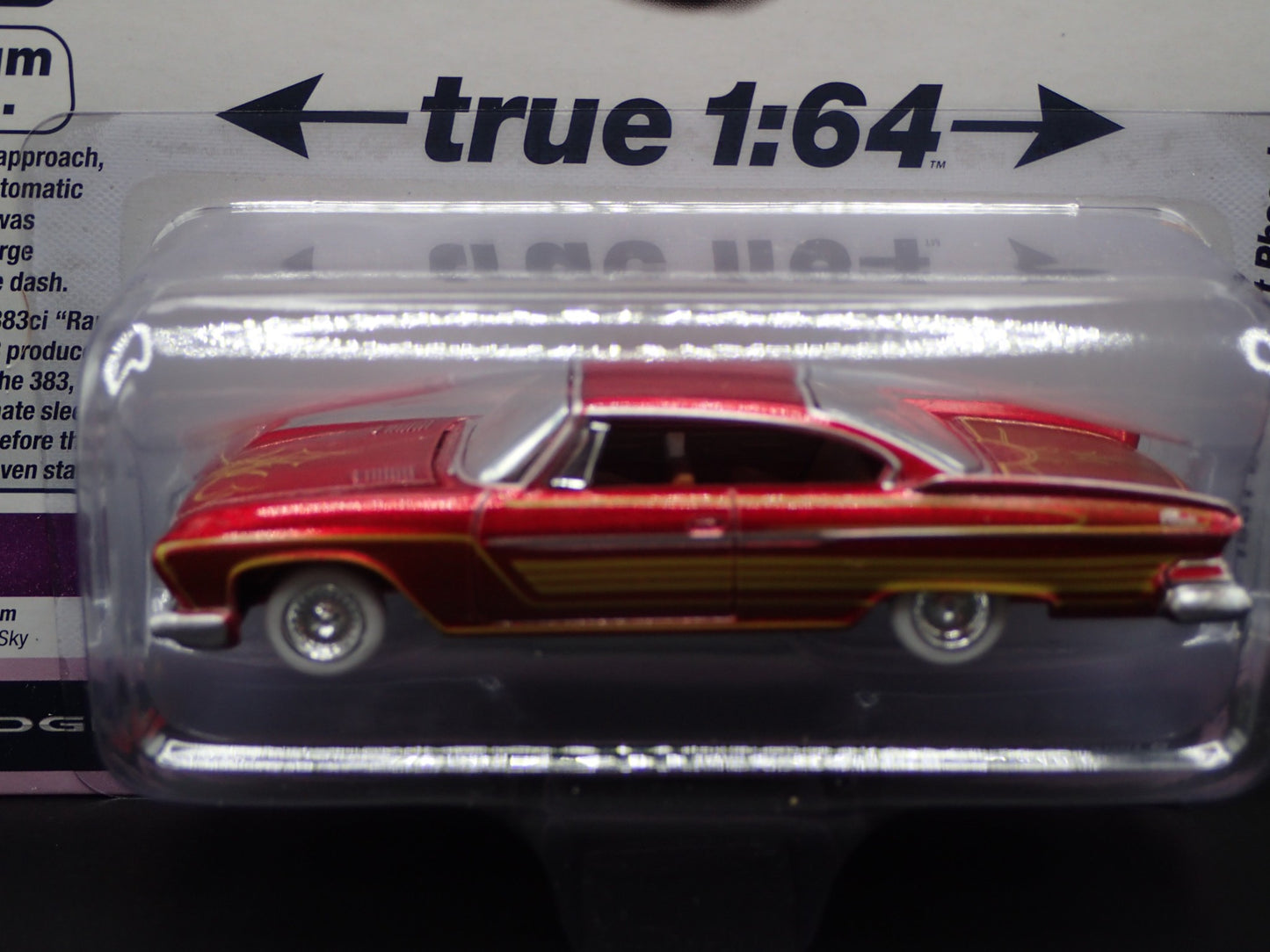 2025 AUTO WORLD ULTRA RED CHASE 1961 DODGE DART PHOENIX VINTAGE MUSCLE 2B