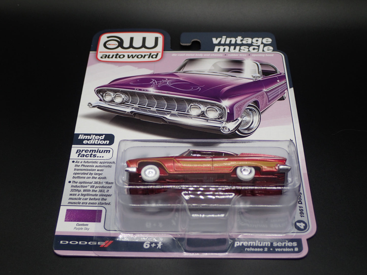 2025 AUTO WORLD ULTRA RED CHASE 1961 DODGE DART PHOENIX VINTAGE MUSCLE 2B