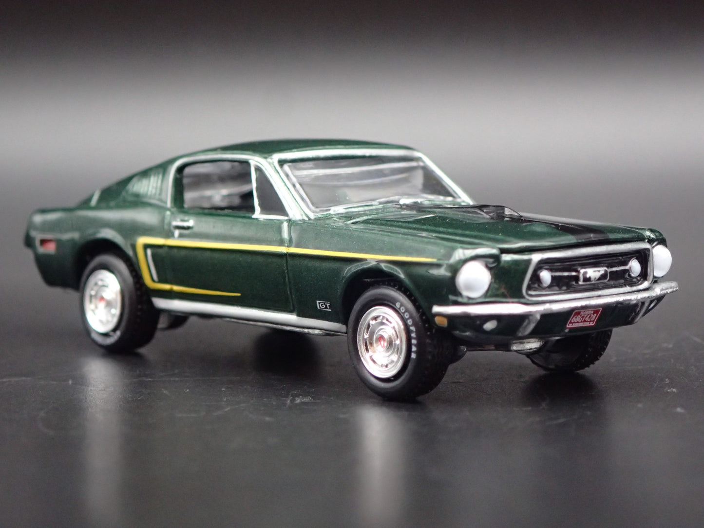 1968 68 FORD MUSTANG GT FASTBACK GREEN 1:64 SCALE COLLECTIBLE DIECAST MODEL CAR