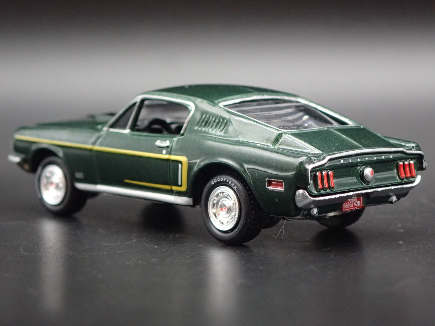 1968 68 FORD MUSTANG GT FASTBACK GREEN 1:64 SCALE COLLECTIBLE DIECAST MODEL CAR