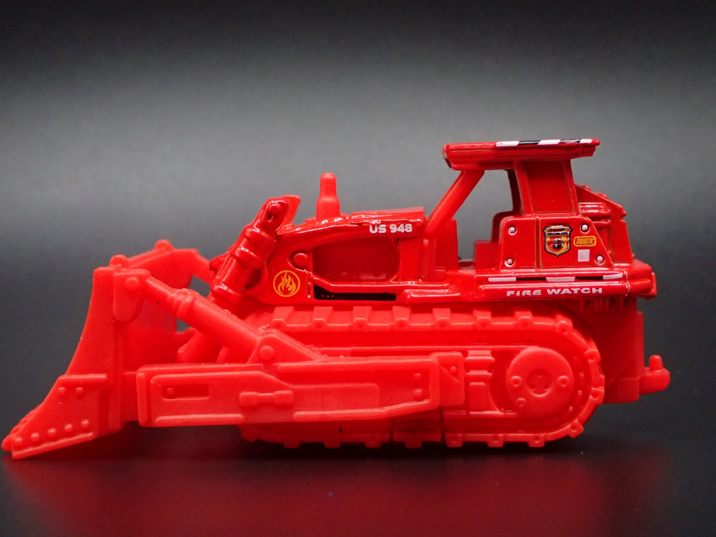 BULLDOZER W HITCH RED 1:64 MB SCALE COLLECTIBLE DIORAMA DIECAST MODEL CAR
