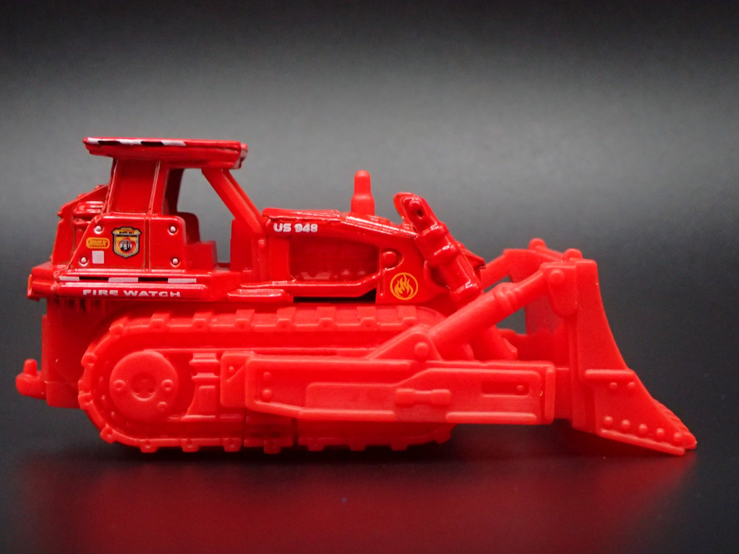 BULLDOZER W HITCH RED 1:64 MB SCALE COLLECTIBLE DIORAMA DIECAST MODEL CAR