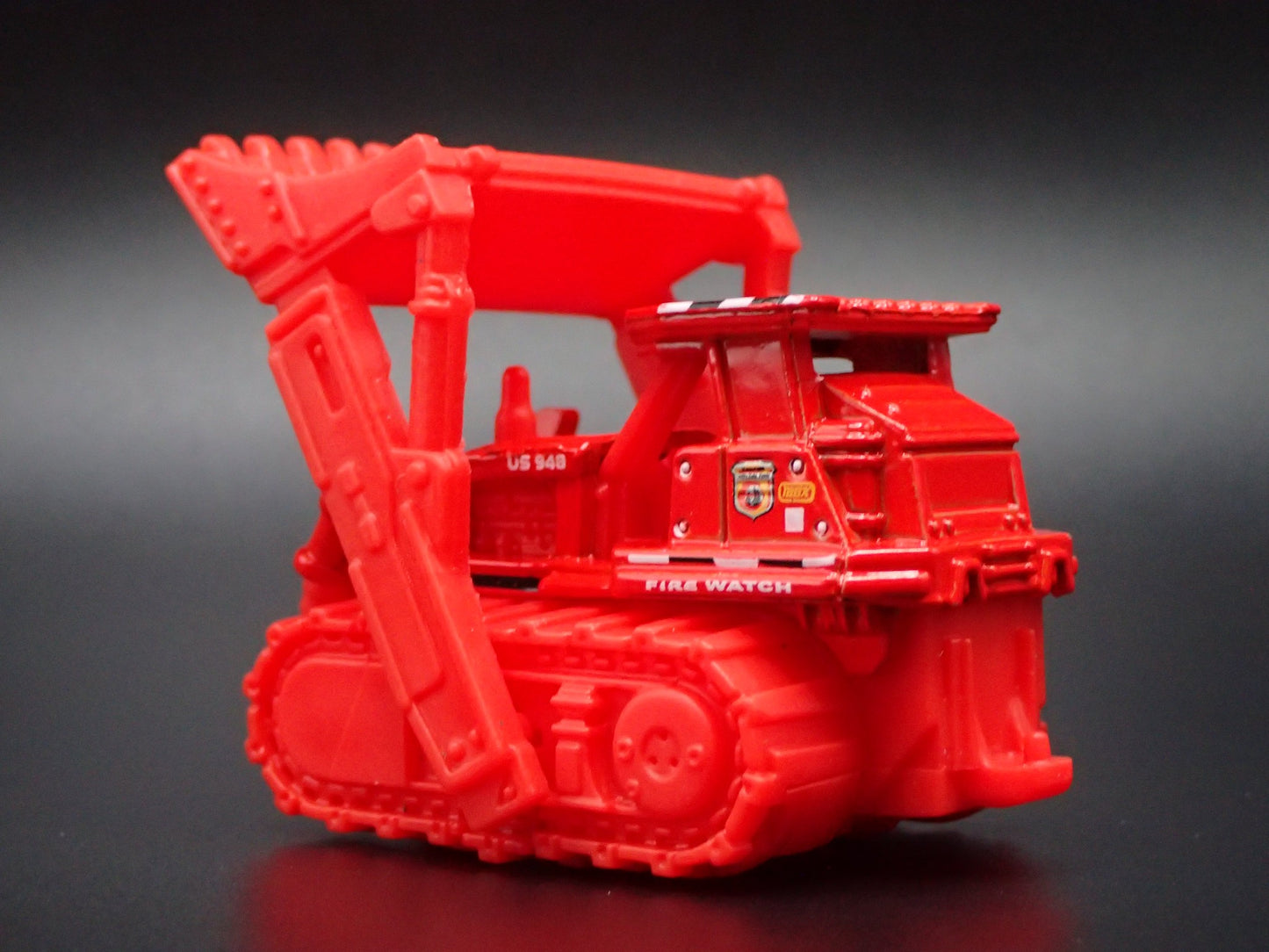 BULLDOZER W HITCH RED 1:64 MB SCALE COLLECTIBLE DIORAMA DIECAST MODEL CAR