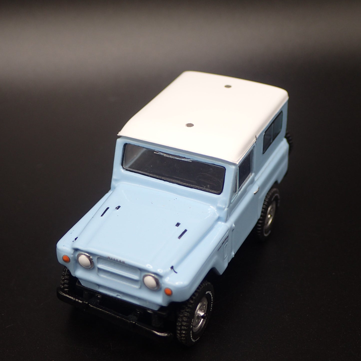 1960-1980 NISSAN PATROL SUV TRUCK BLUE 1:64 SCALE COLLECTIBLE DIECAST MODEL CAR