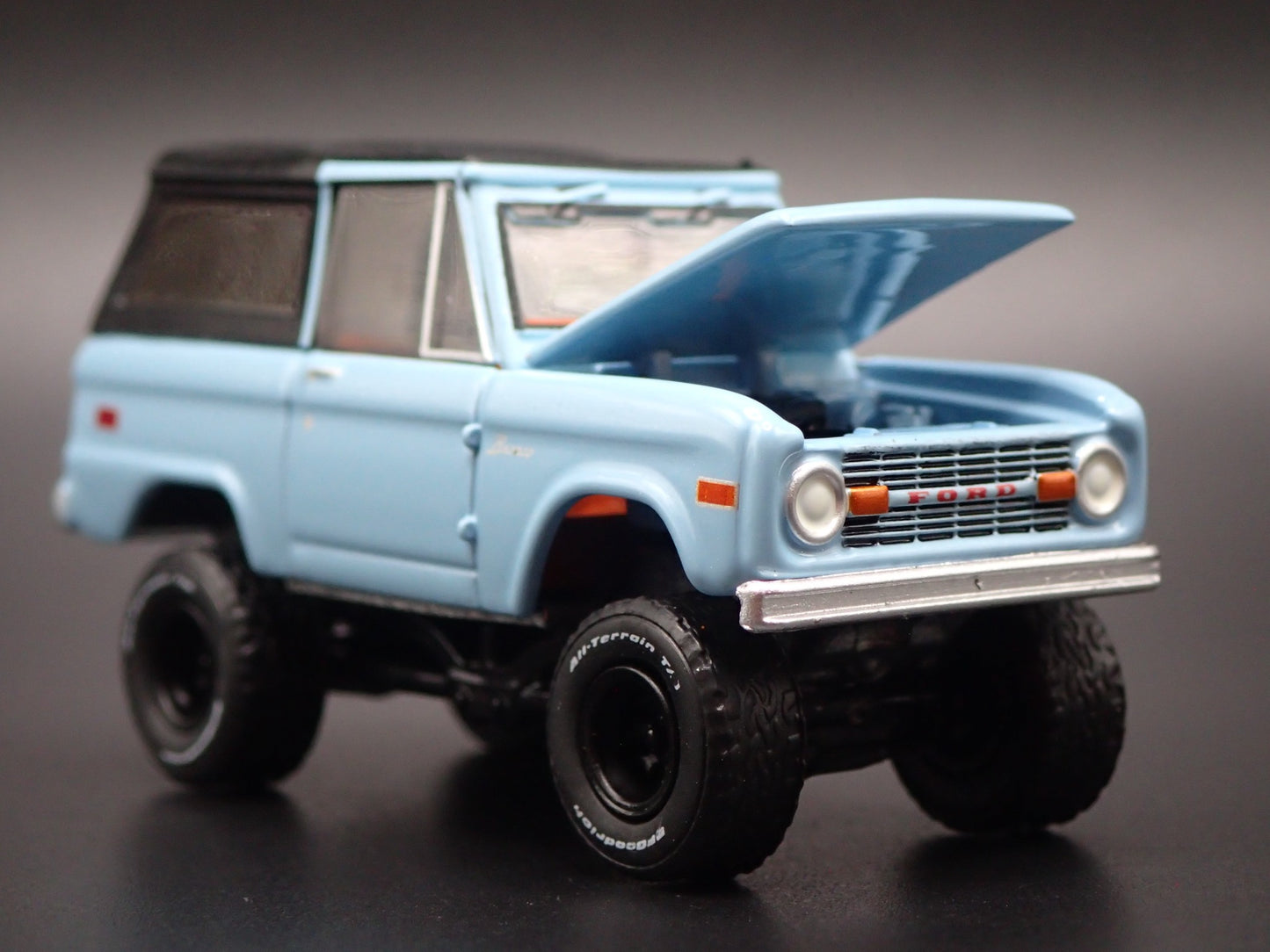 1972 72 FORD BRONCO SUV 4X4 TEAL 1:64 SCALE COLLECTIBLE DIECAST MODEL CAR
